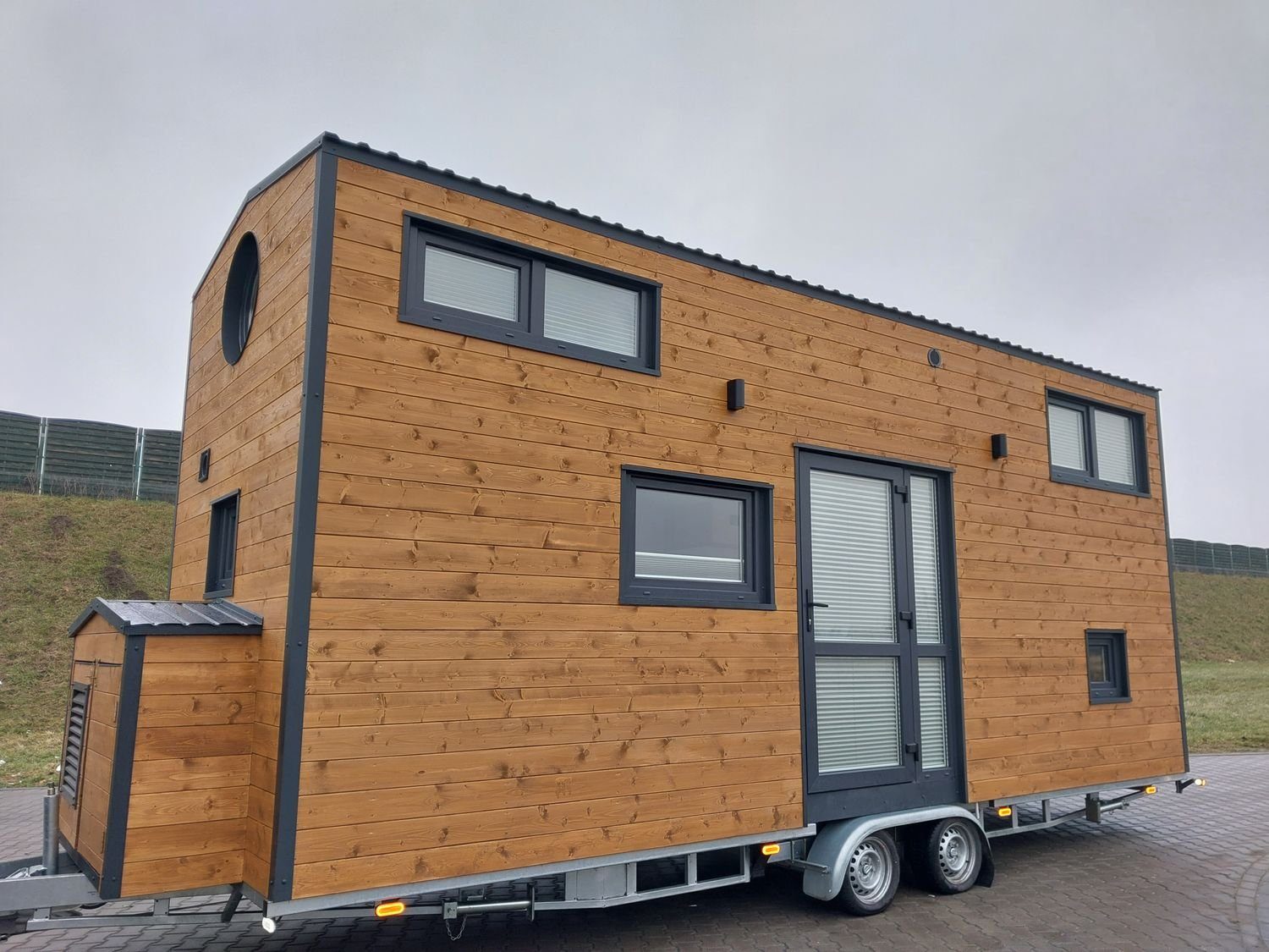 Container 24 m2 Minihaus, Hauszelt Company French Haus, TinyHouse Modulhaus, Kiss -