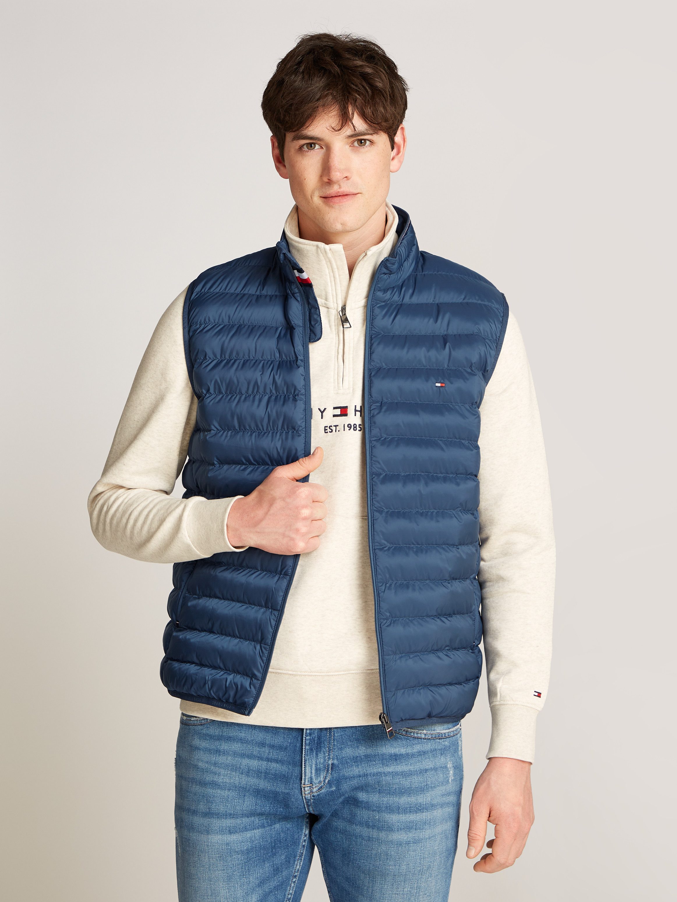 Tommy Hilfiger Steppweste PACKABLE RECYCLED VEST mit Tommy Hilfiger Logostickerei