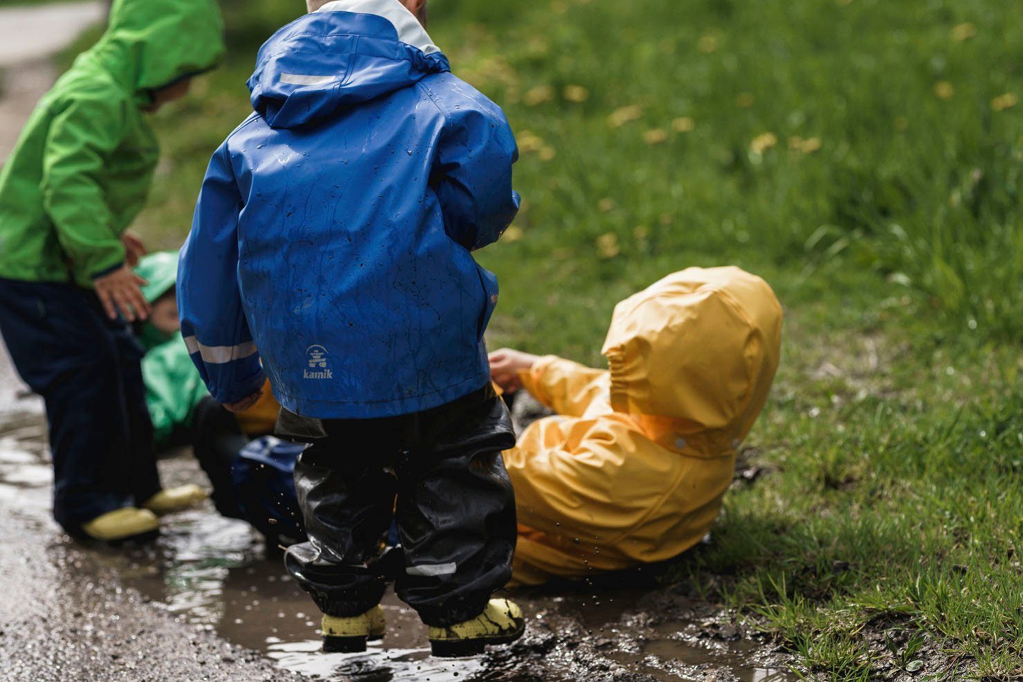 Kamik Regen- und BAY BAY SPOT gelb Kinder Matschjacke für 