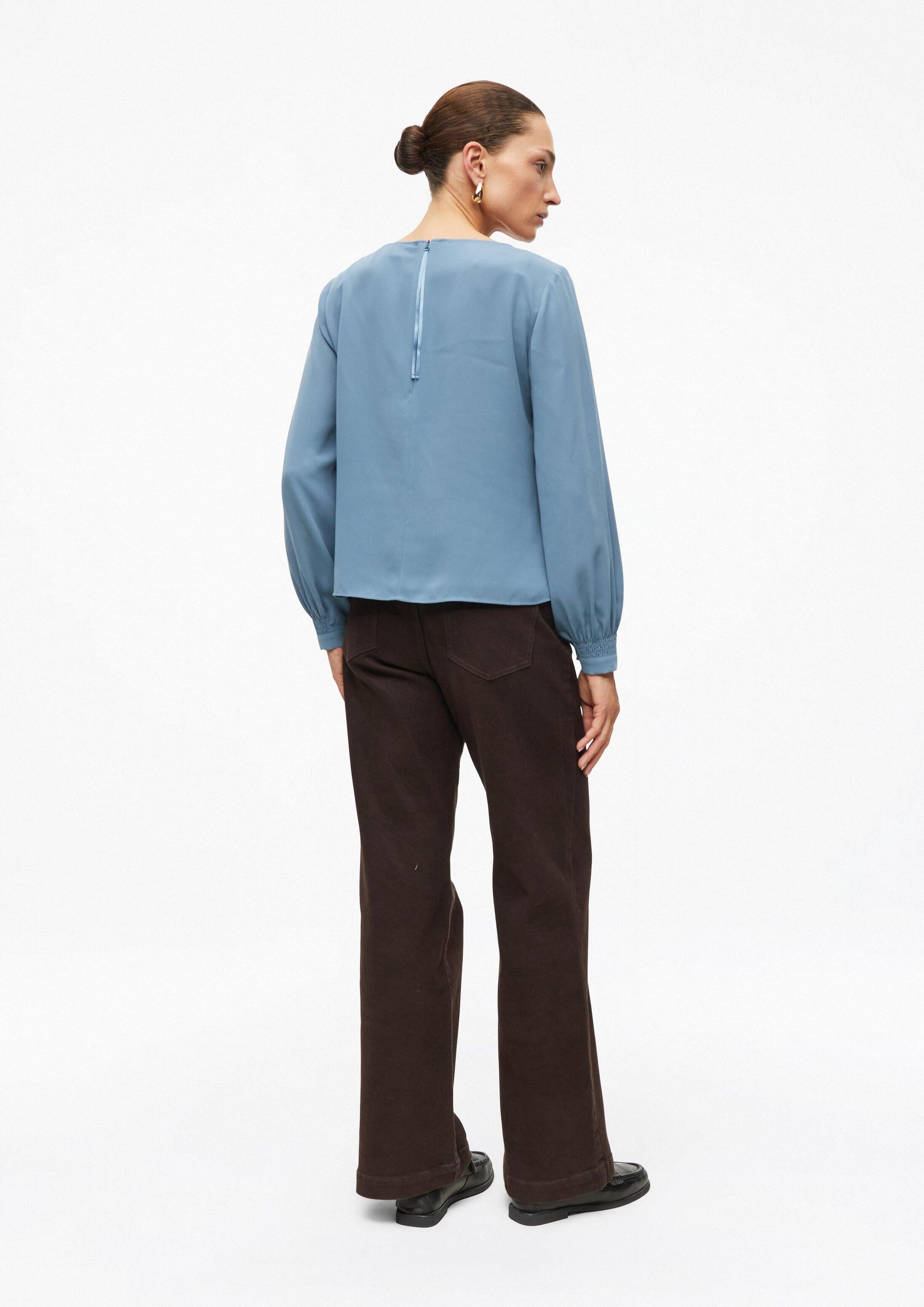 s.Oliver Langarmbluse Bluse Crêpe-Bluse mit Reißverschluss und Smok-Detail – Bild 3 von 5