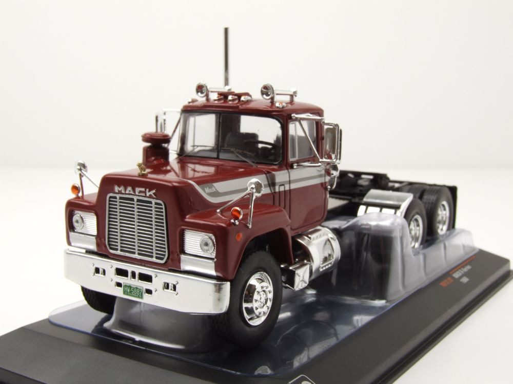 ixo Models Modellauto Mack R-Series Zugmaschine rot, Maßstab 1:43
