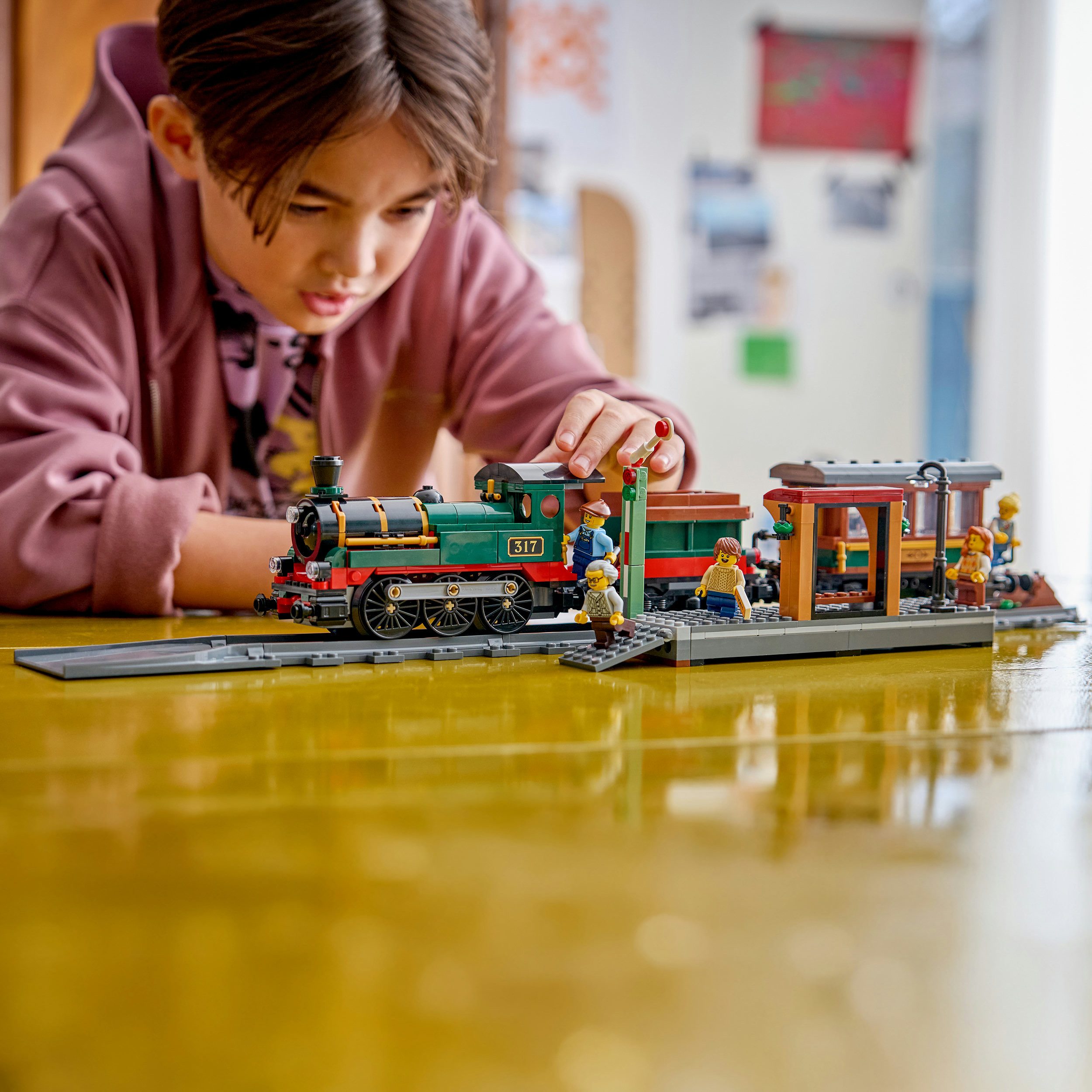 LEGO® Klassischer Dampfzug (60511), LEGO City Konstruktionsspielsteine, (575 St), Made in Europe