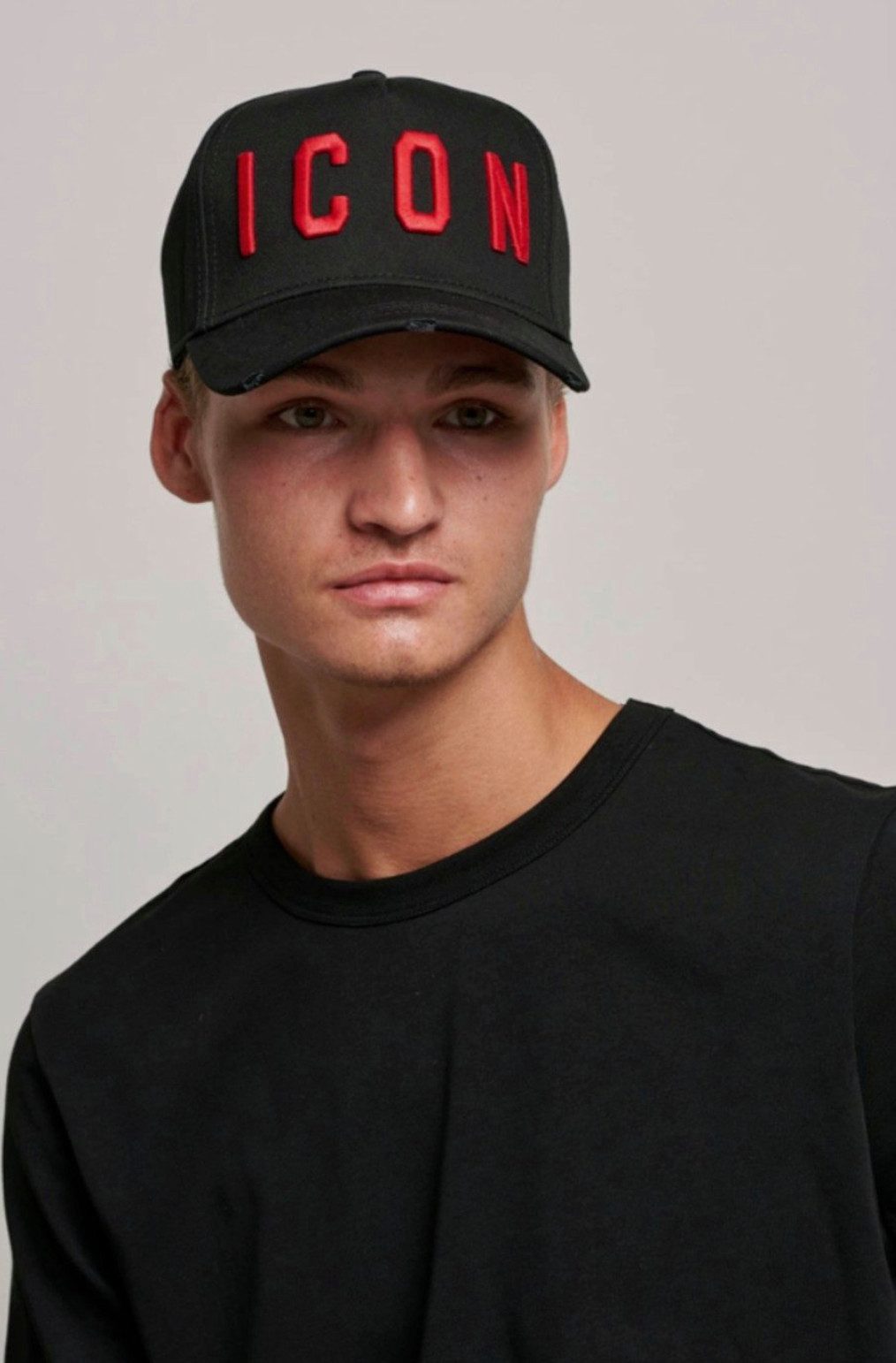 Dsquared2 Baseball Cap Icon Kappe Basebalkappe Trucker Mütze Verstellbarer Riemen, dezente Destroyed-Effekte, Gebogener Schirm