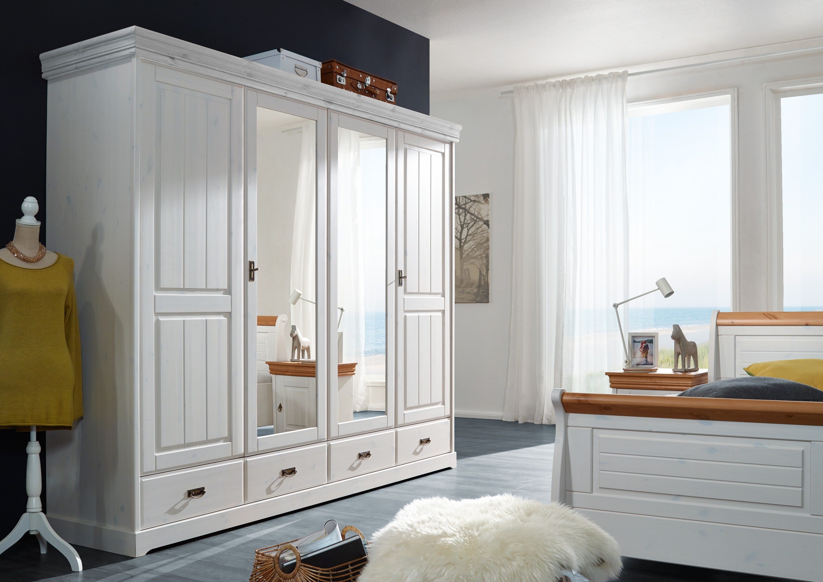 G+K Möbelvertriebs GmbH Kleiderschrank 225 x 217 x 62 cm (B/H/T)