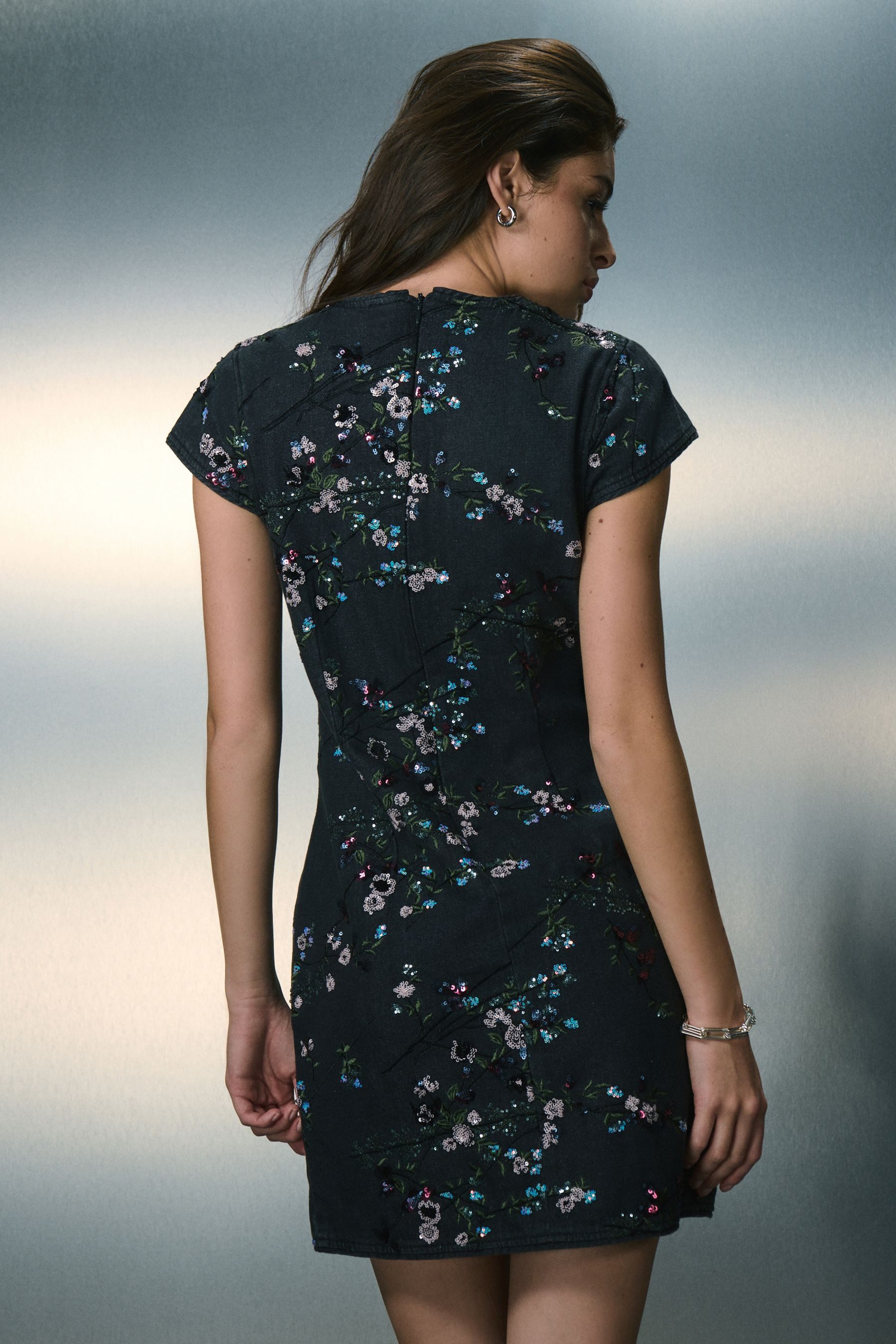 Next Jeanskleid Verziertes Jeans-Minikleid (1-tlg) günstig online kaufen