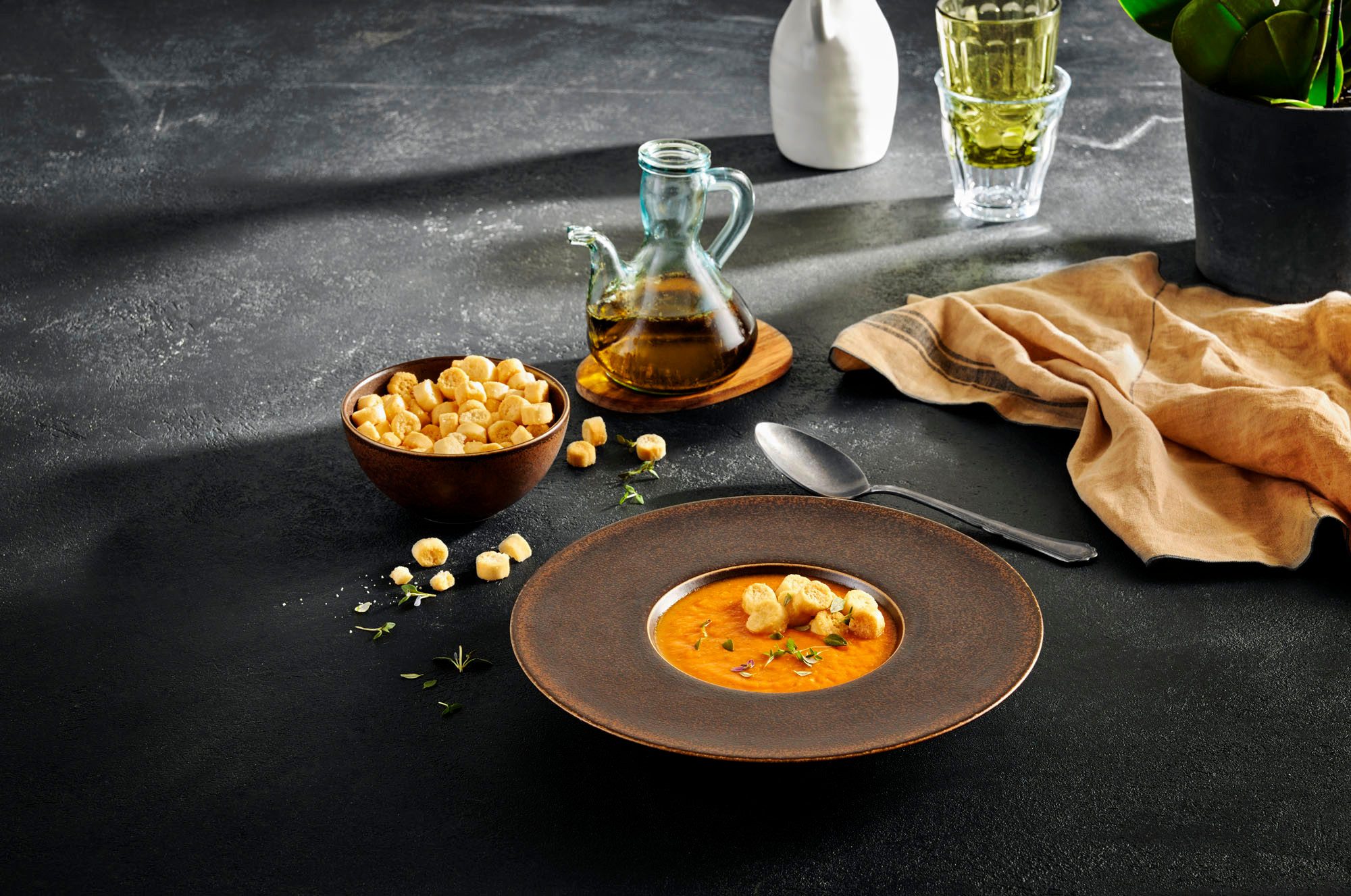 MÄSER Pastateller Gourmetteller Powerful, aus Porzellan, (4 St), Geschirr-Set, Teller Set