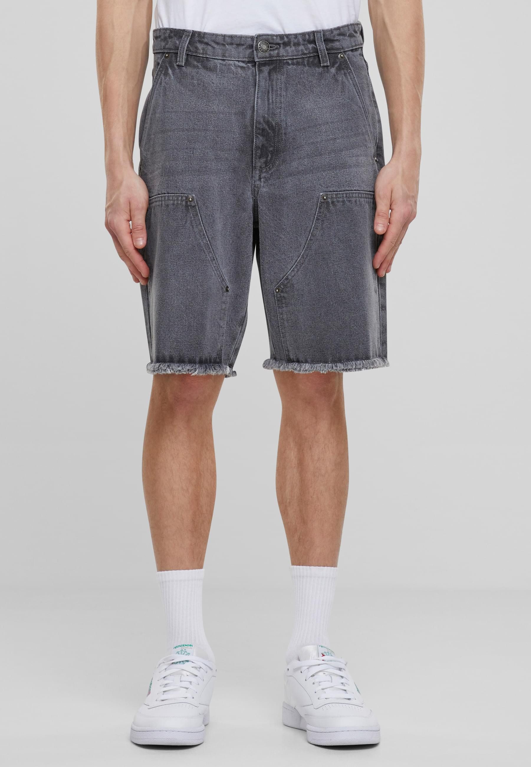 URBAN CLASSICS Shorts Urban Classics Open Edge Two Knee Denim Shorts (1-tlg)