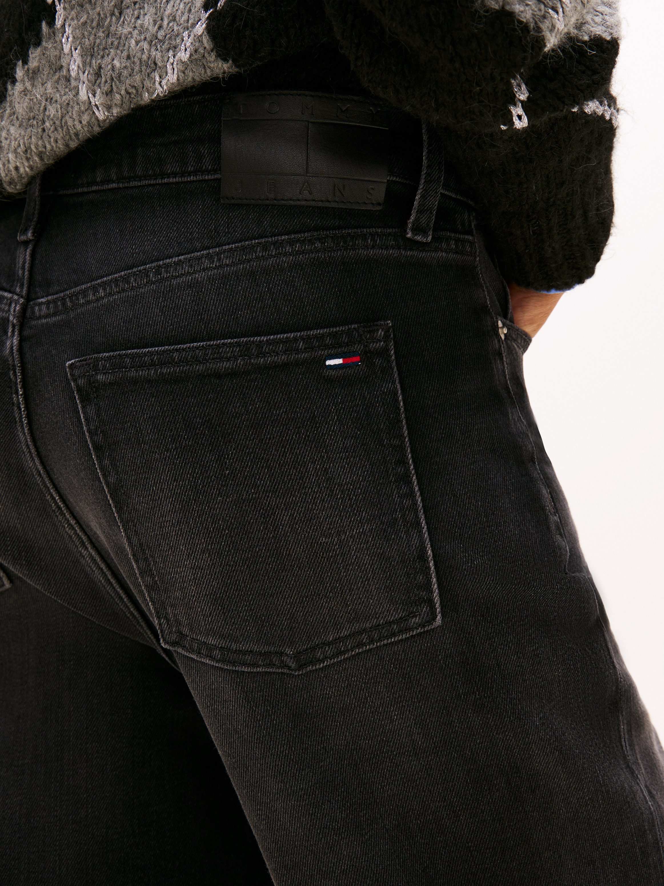 Tommy Jeans Bootcut-Jeans BELLA HGH FLR in ausgestellter Form