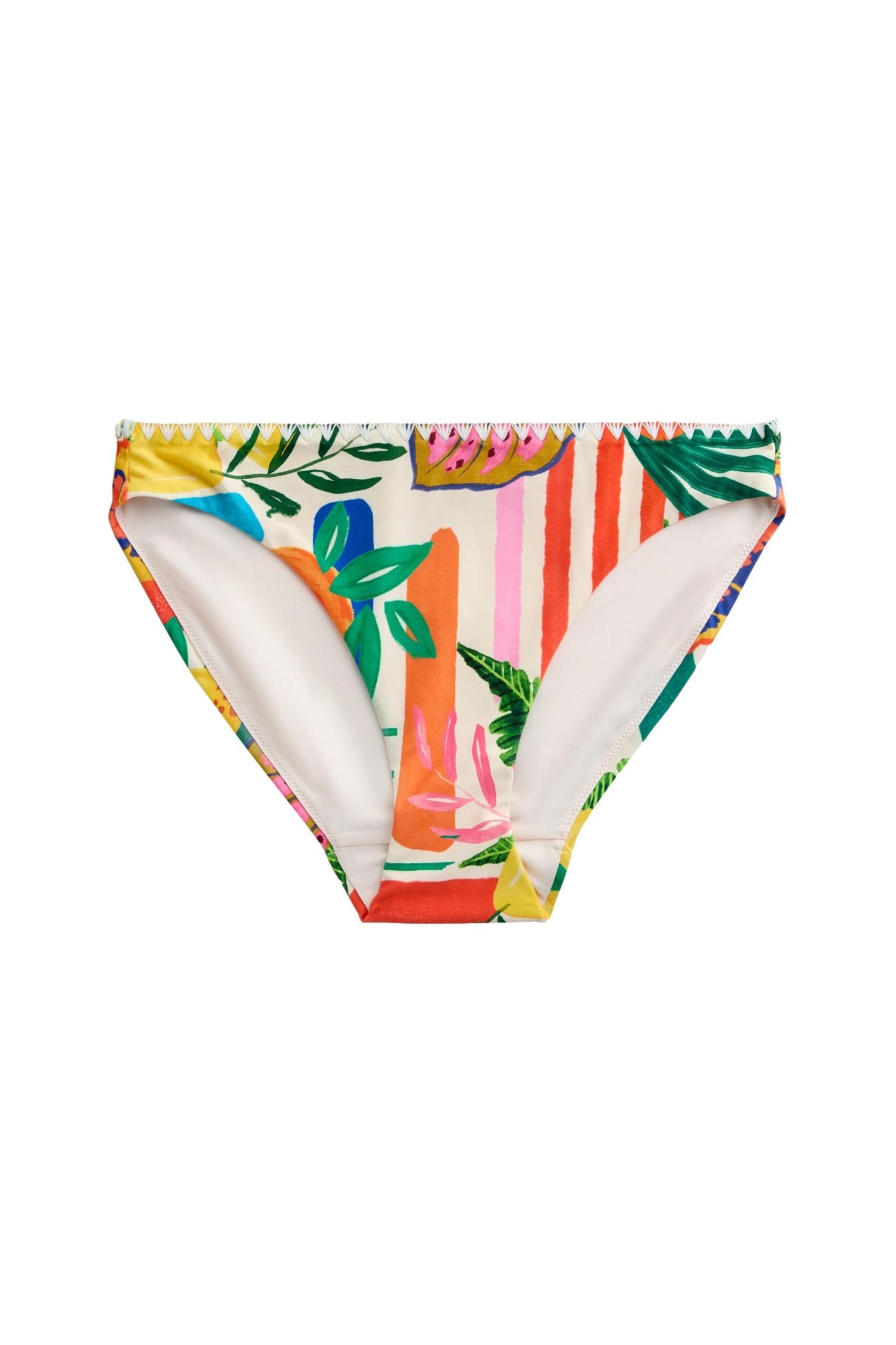 Next Bikini-Hose Bikinihose mit hohem Bein und Überwendlingstich (1-St)