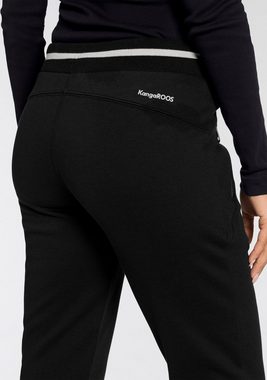 KangaROOS Jogger Pants mit Piquee Struktur und Streifen - NEUE-KOLLEKTION