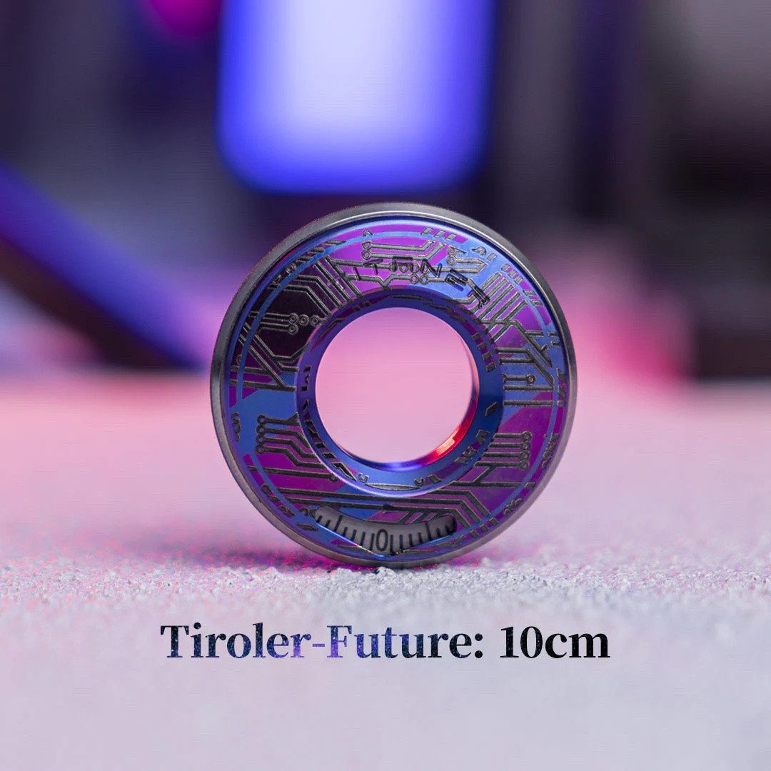 Titaner Multitool TiRoler Future: Exquisiter Kurvenmessring aus Titan auf Fingerspitzen, (1 St)