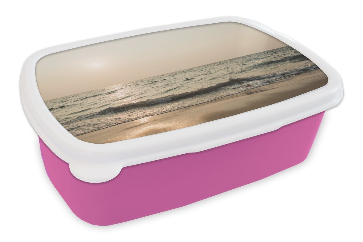 MuchoWow Lunchbox Sand Kunststoff, Snackbox, Kinder, Brotbox Brotdose Erwachsene, (2-tlg), Kunststoff für Strand, - Mädchen, Meer rosa 