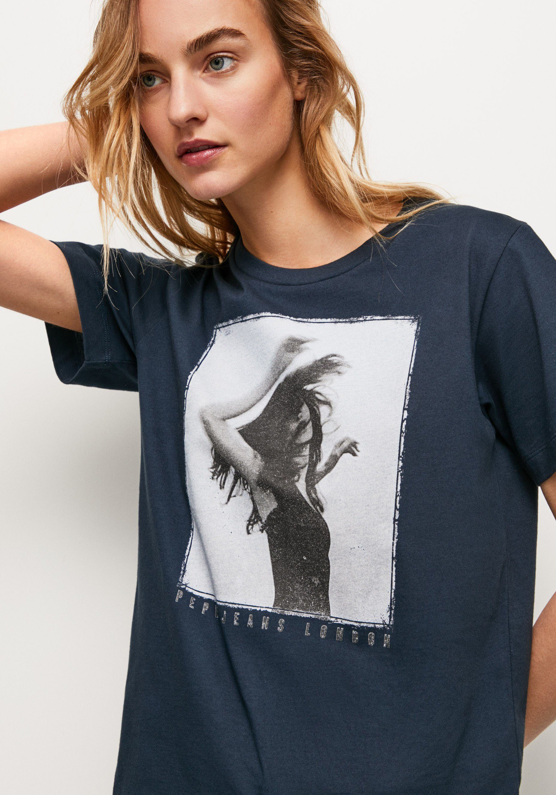 Pepe und markentypischem figurbetonter Passform SONYA in mit T-Shirt 594DULWICH tollem Frontprint Jeans