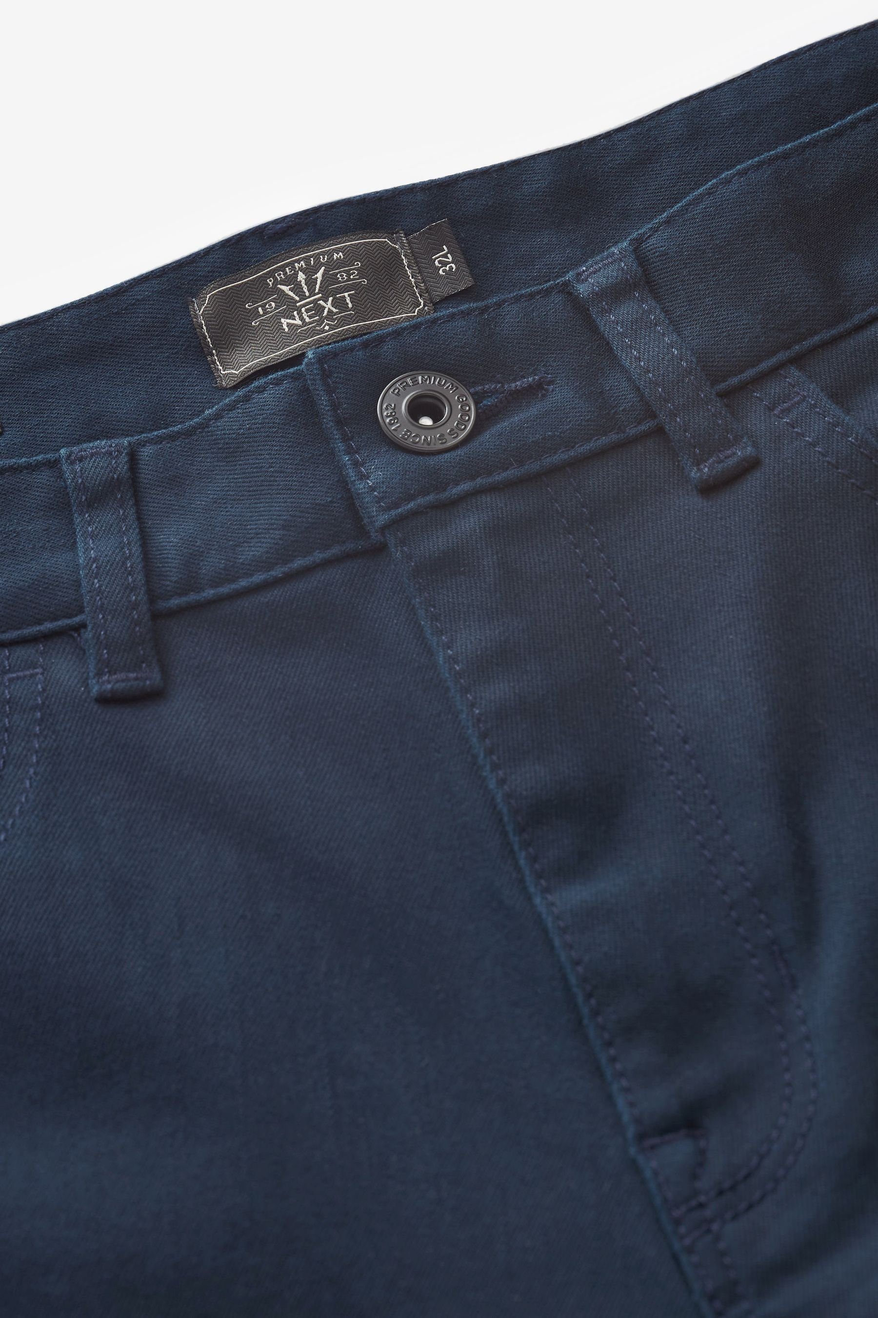 Next Slim-fit-Jeans Essential Slim Fit Jeans mit Stretch (1-tlg)