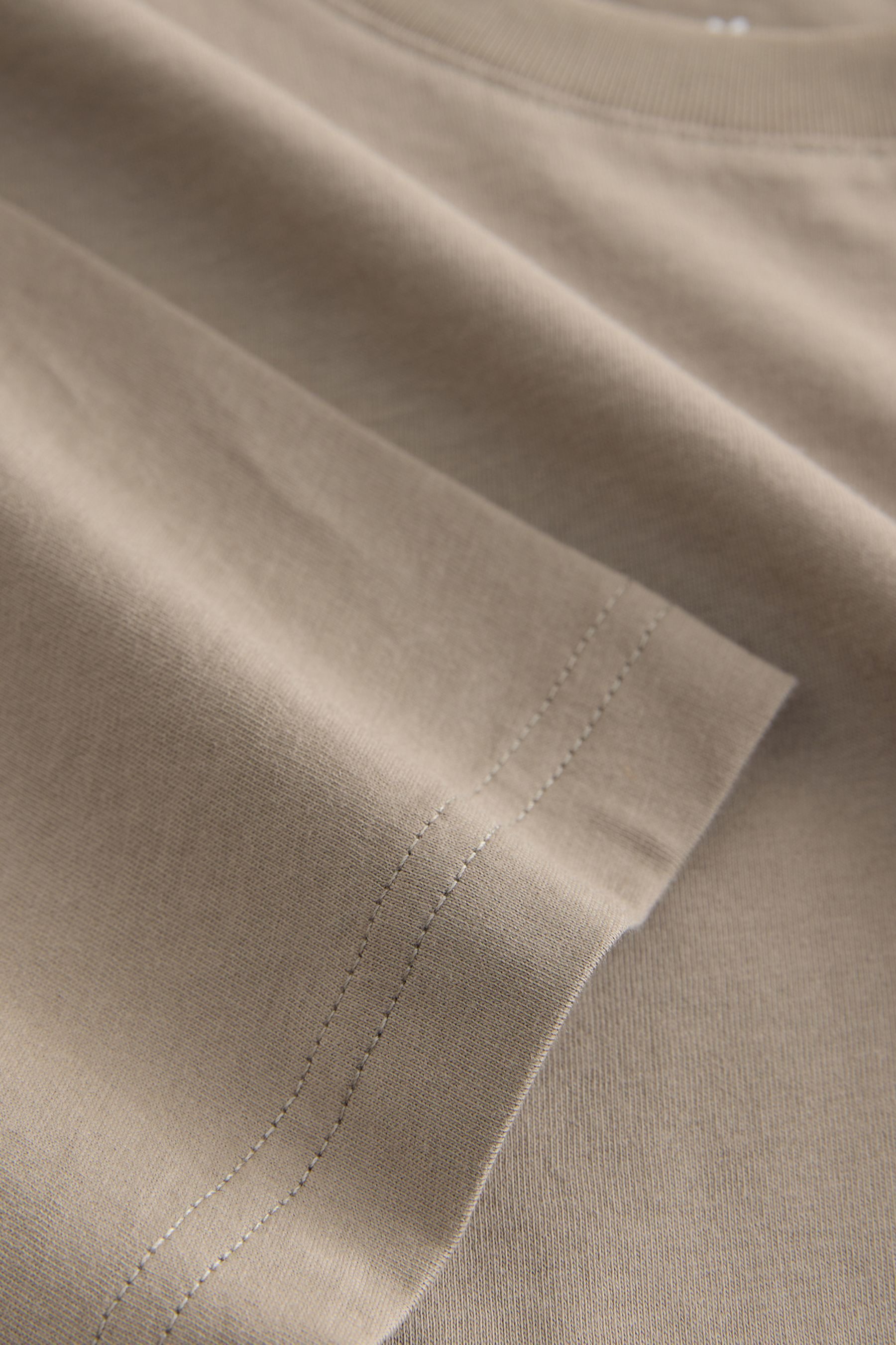 Next T-Shirt T-Shirt mit Hirschmotiv im Regular-Fit (1-tlg)