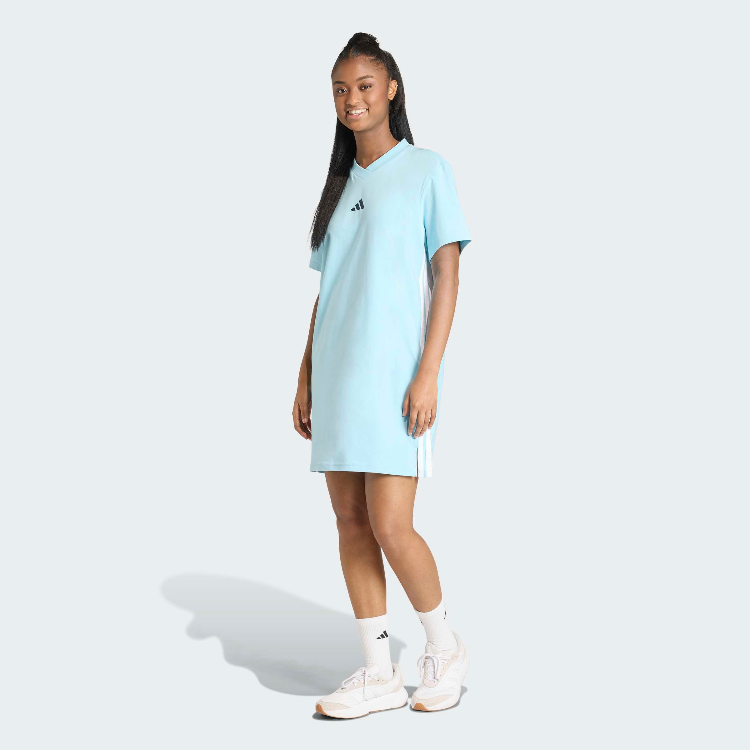 adidas Sportswear Shirtkleid ESSENTIALS -, 3-STREIFEN, SINGLE JERSEY