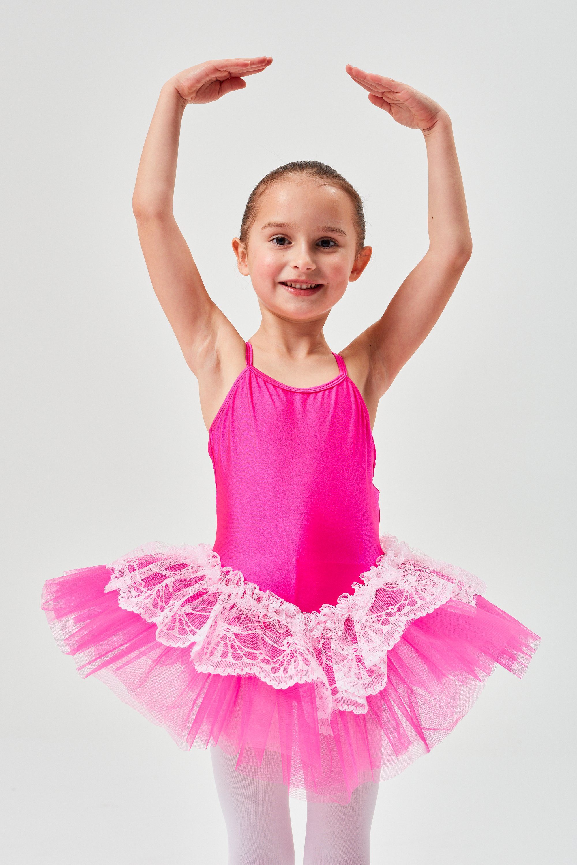 tanzmuster Tüllkleid Ballett Tutu Antonia mit Spaghettiträgern Ballettkleid für Mädchen aus glänzendem Lycra, Tüllrock mit Spitze pink