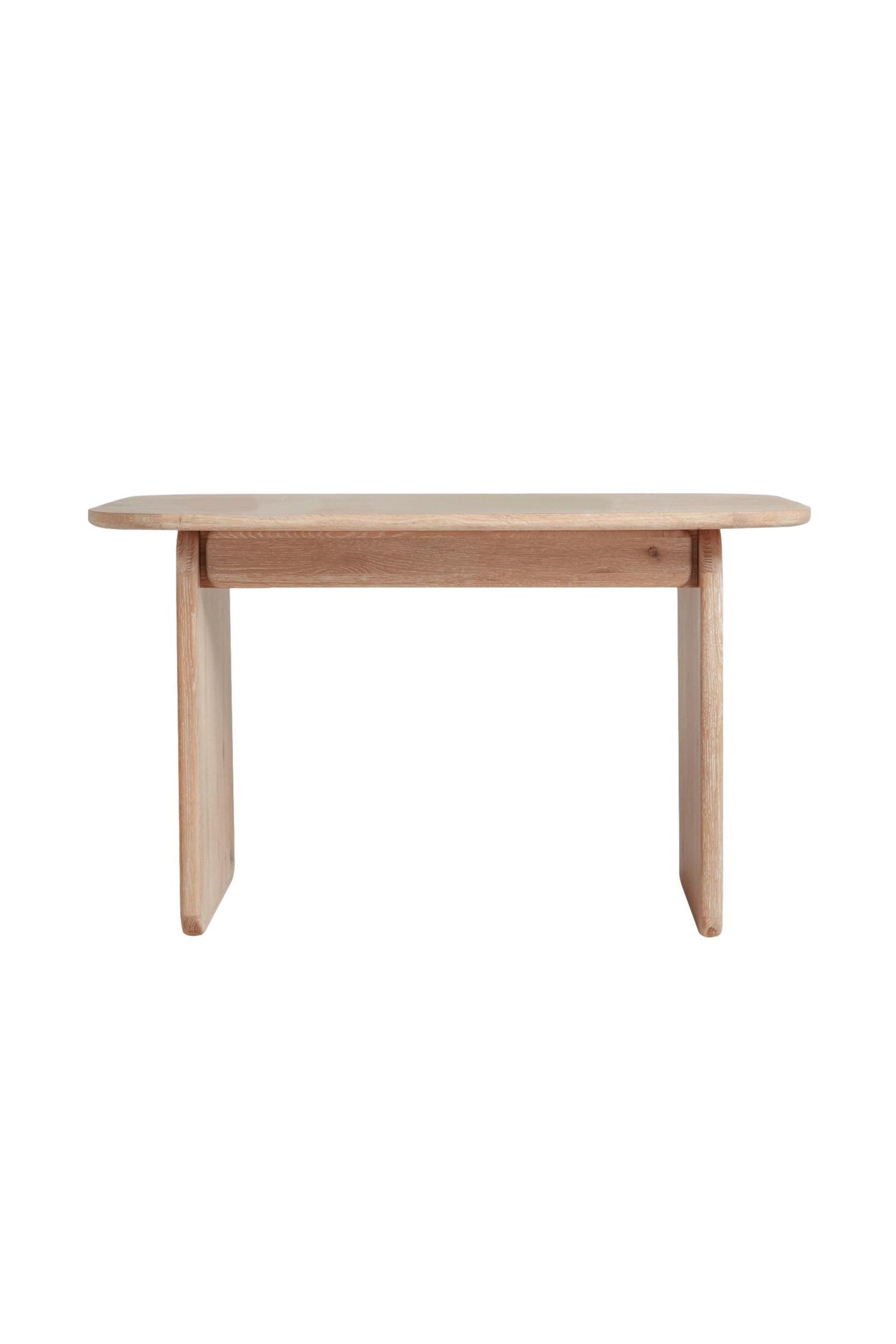 MADE Schreibtisch MADE.COM Nyla Schreibtisch (1-St)