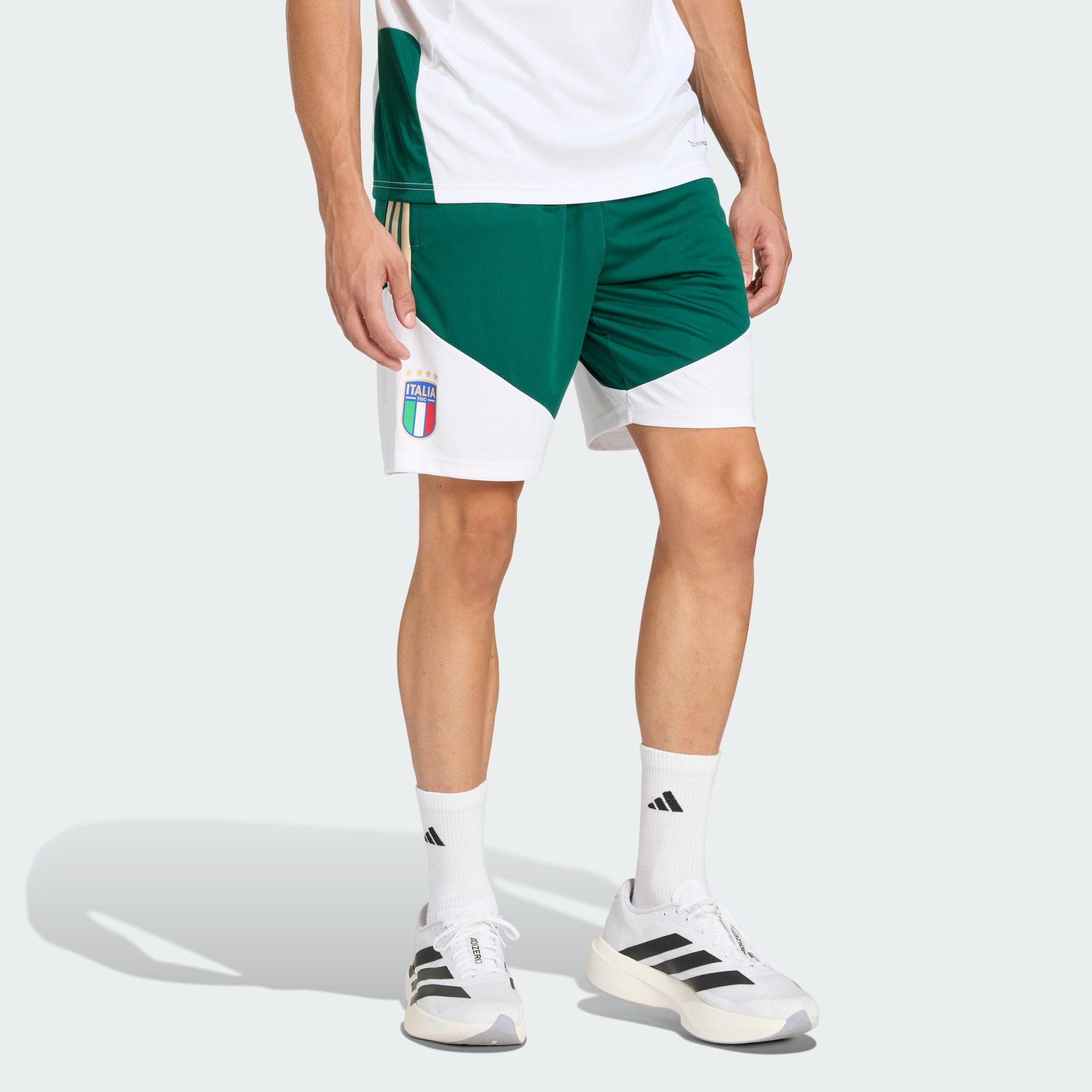 adidas Performance Shorts ITALIEN 26 TIRO TRAININGSSHORTS (1-tlg). € 45,00