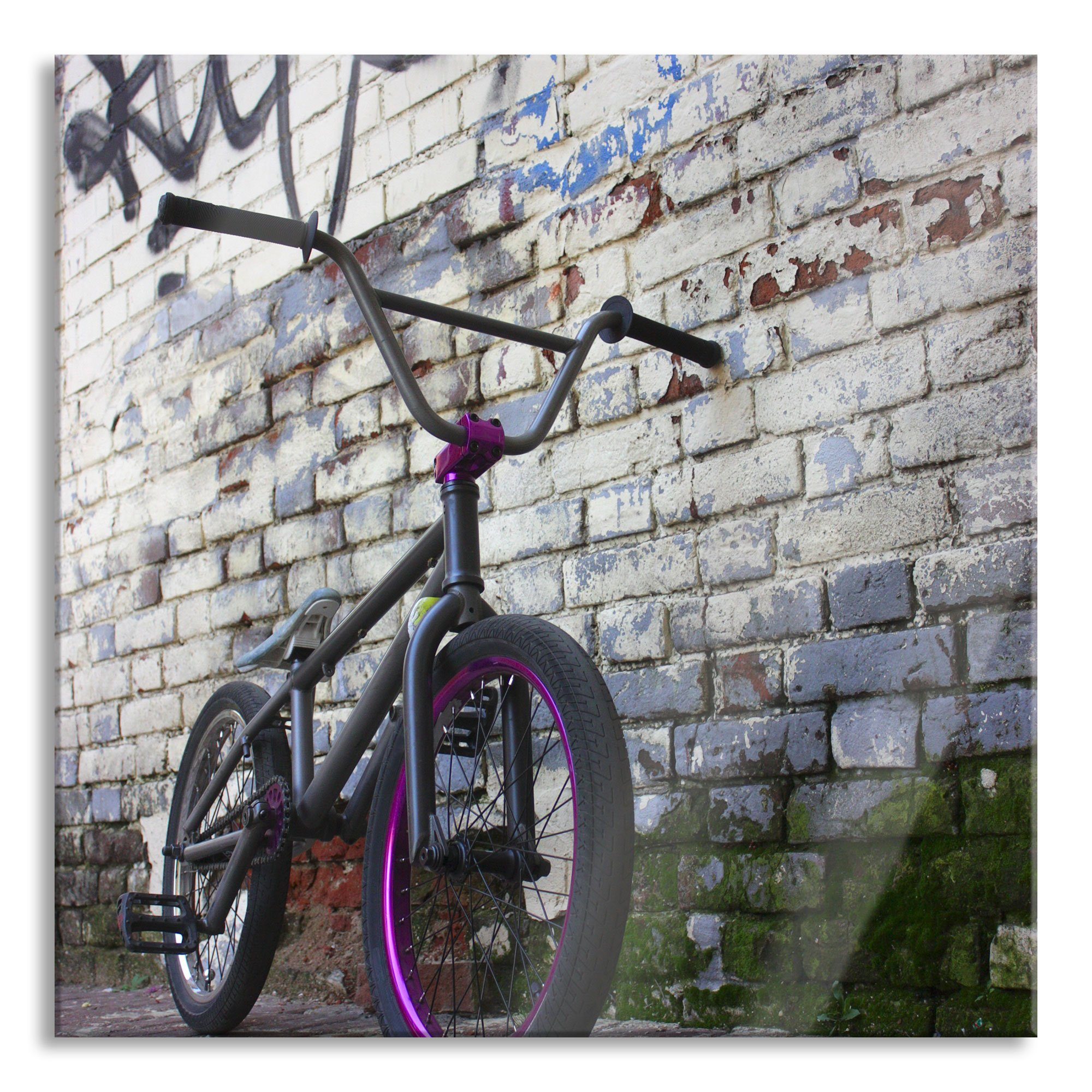 Pixxprint Glasbild Fahrrad vor Graffitiwand, Fahrrad vor Graffitiwand (1 St), Glasbild aus Echtglas, inkl. Aufhängungen und Abstandshalter