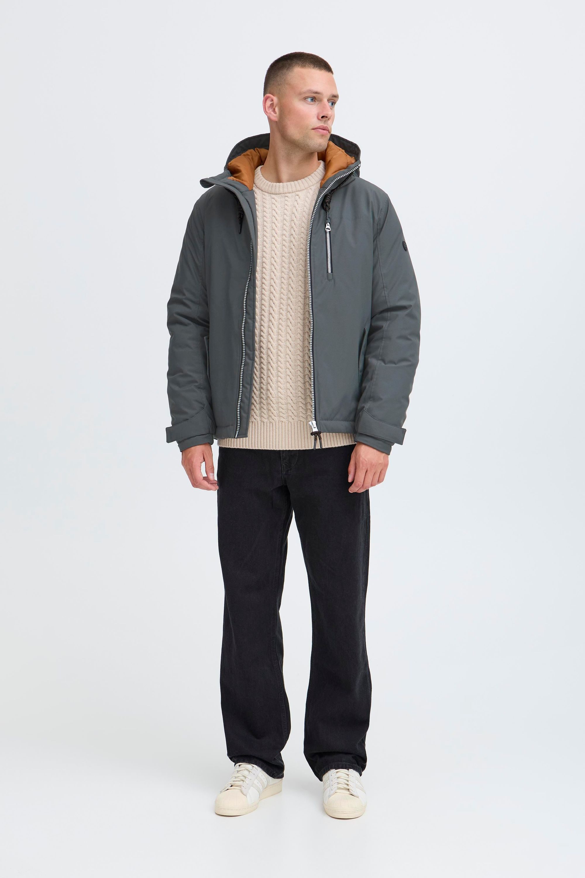 Blend Wintermantel BHLetox Wärmender Basic Wintermantel mit Taschen