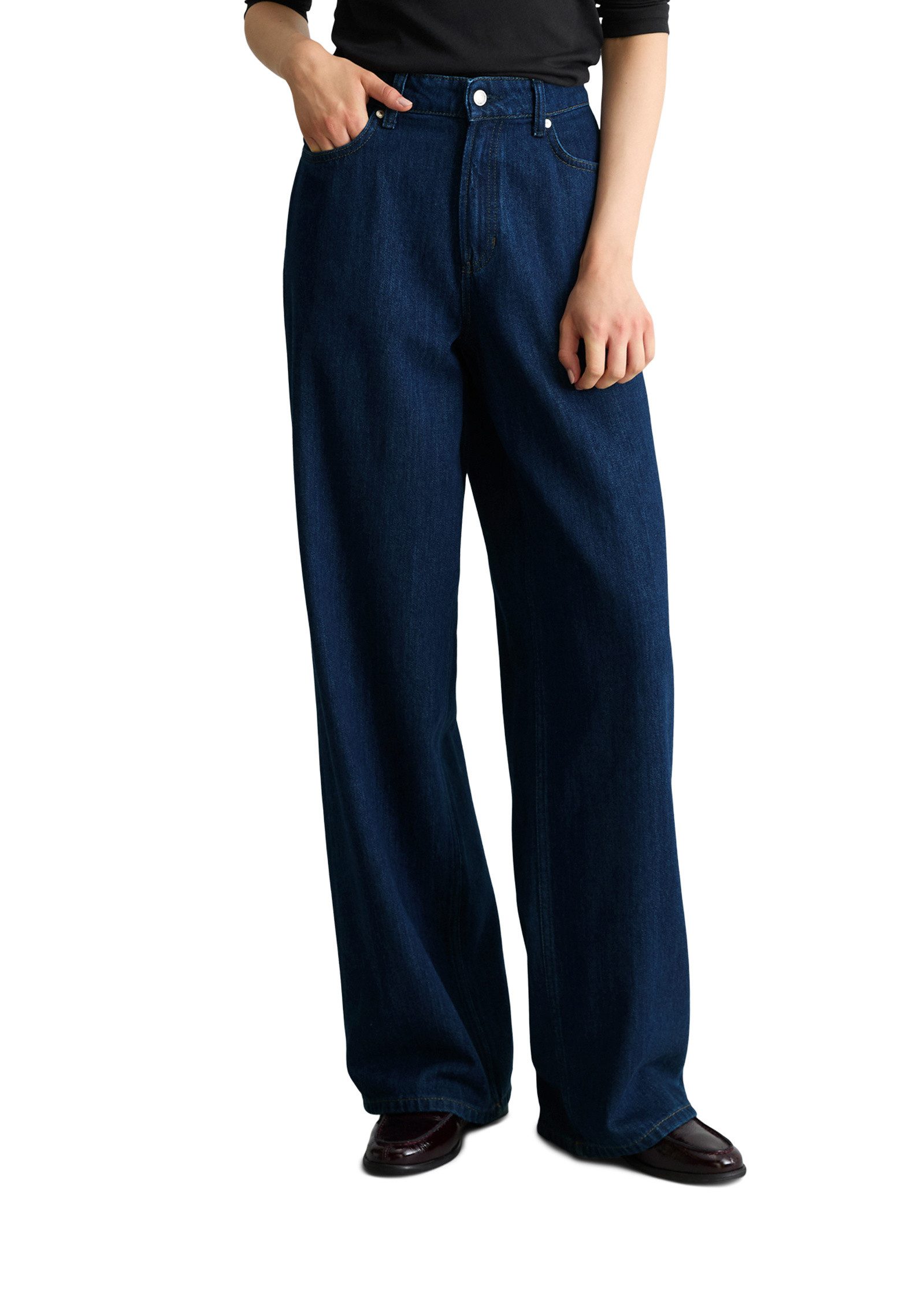 Marc O'Polo DENIM Weite Jeans made with Orange Fiber