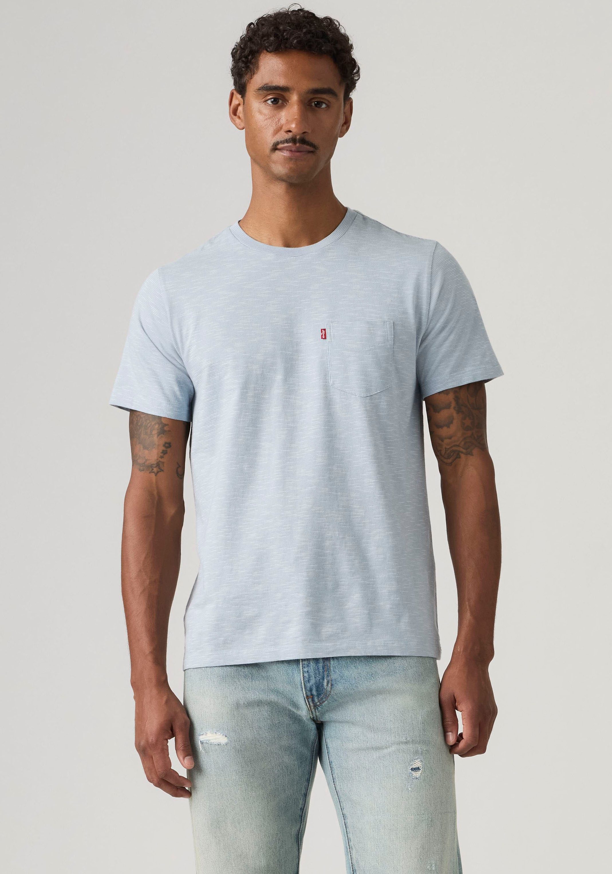 Levi's® T-Shirt CLASSIC POCKET TEE mit aufgesetzter Brusttasche günstig online kaufen