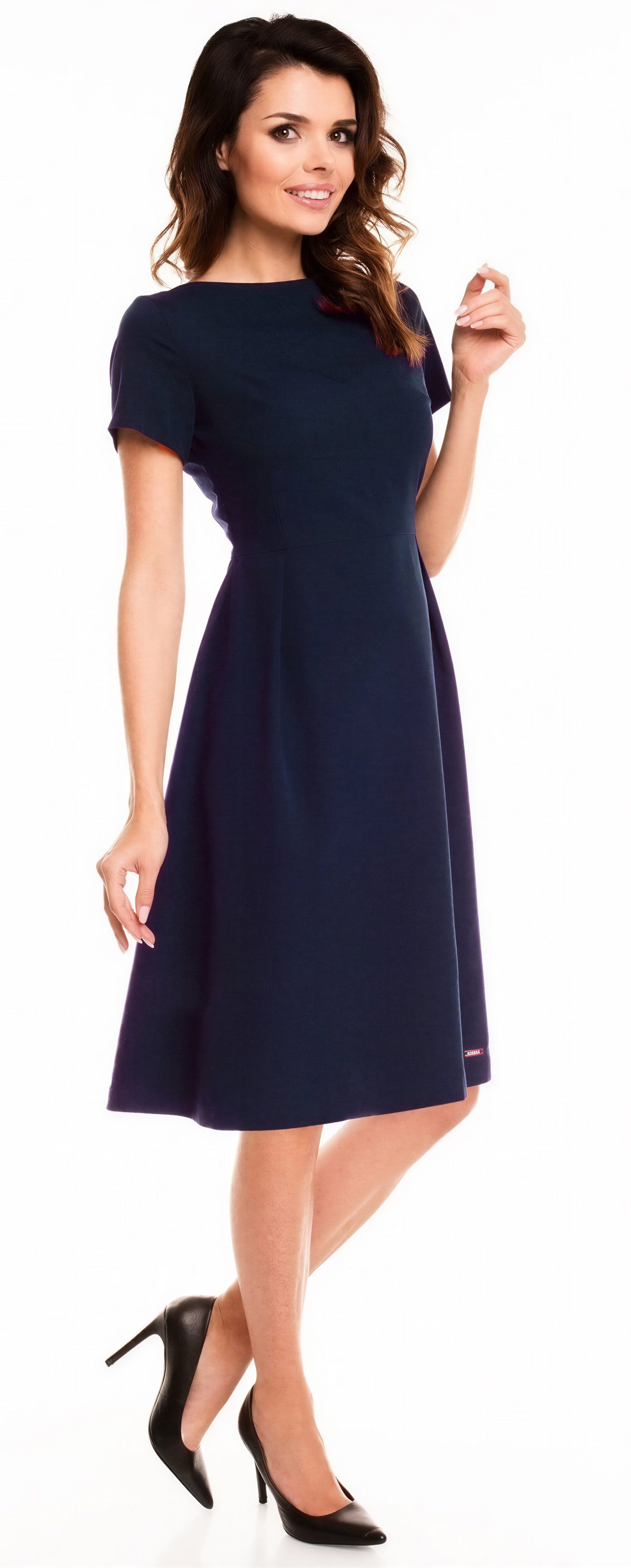 Awama Midikleid mit kurzen Ärmeln und ausgestelltem Rockteil