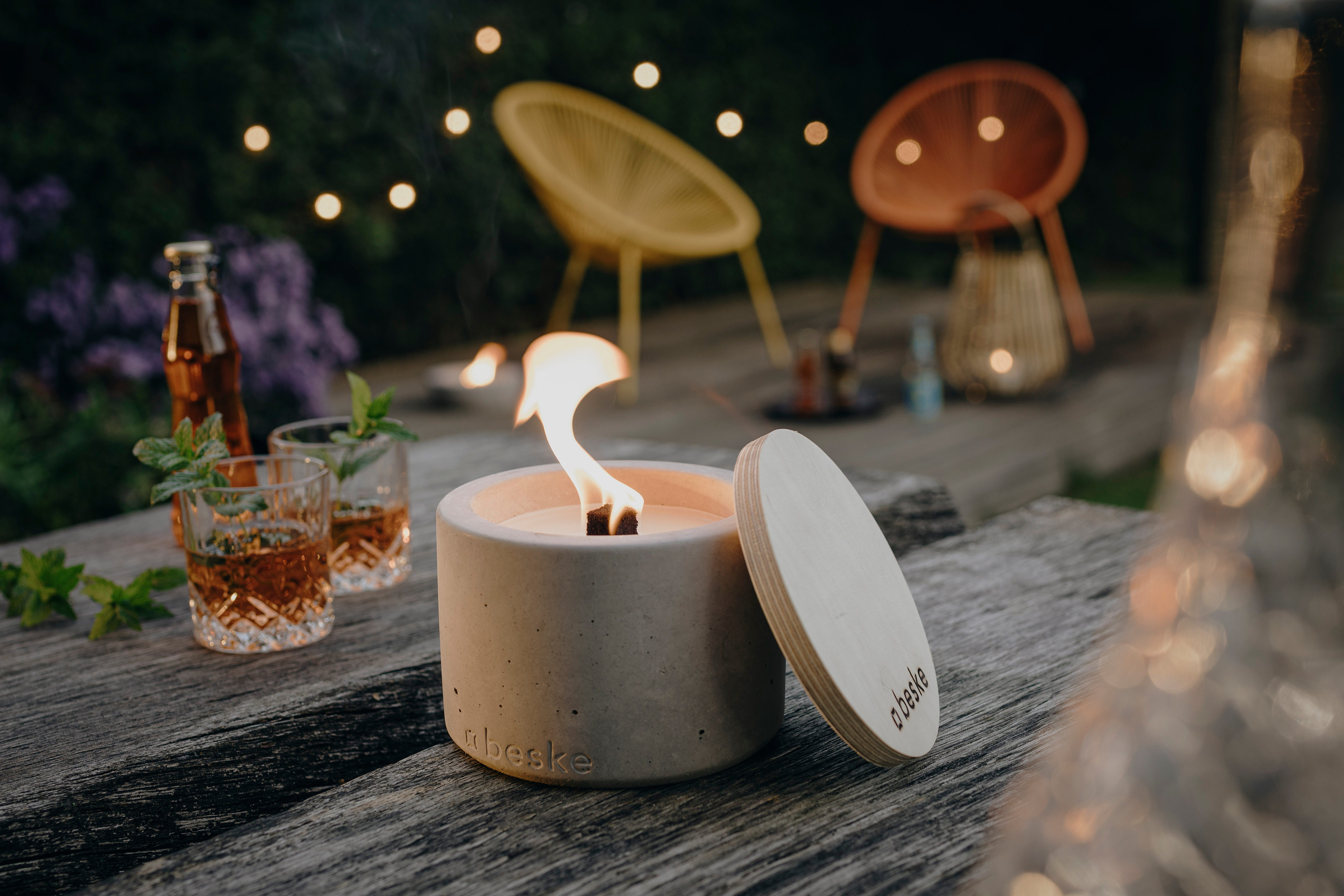 beske Outdoorkerze Betonfeuer® - Solo mit Dauerdocht Kerzenfresser Tischfeuer (14cm), Wachsrecycling mit besonderem Ambiente und nachhaltigem Dauerdocht – Bild 5 von 5