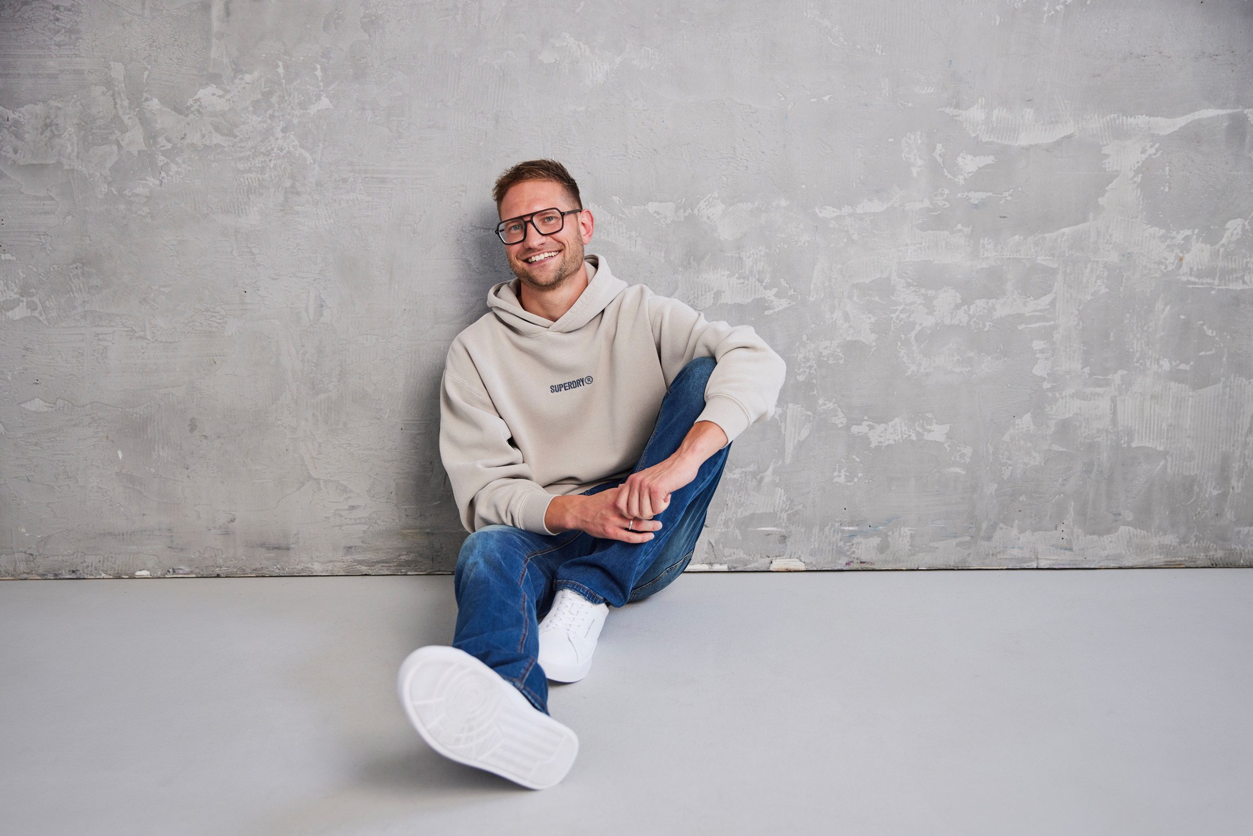 Superdry Kapuzensweatshirt MICRO LOGO GRAPHIC LOOSE HOOD