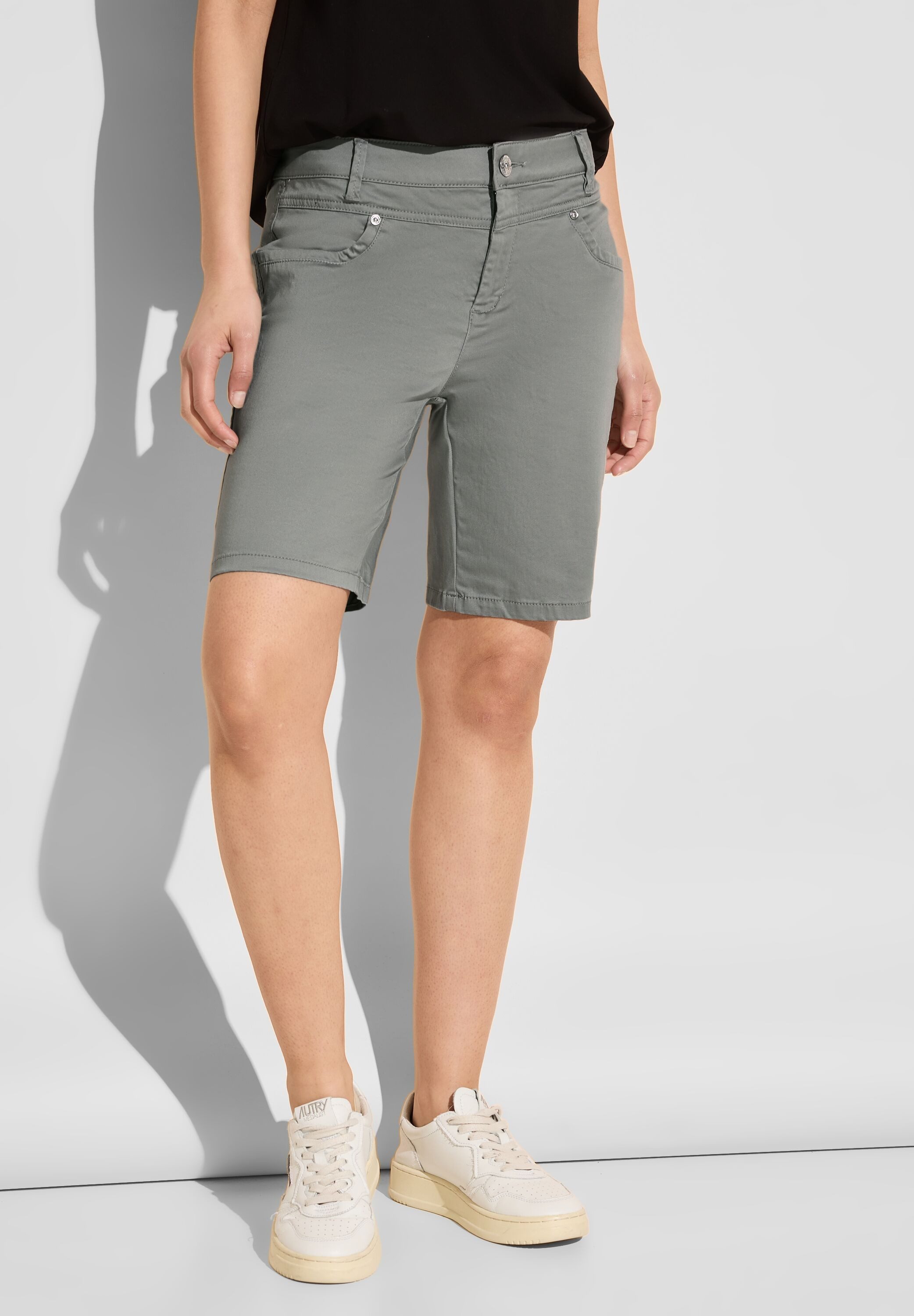 STREET ONE Shorts, mit Stretchanteil günstig online kaufen