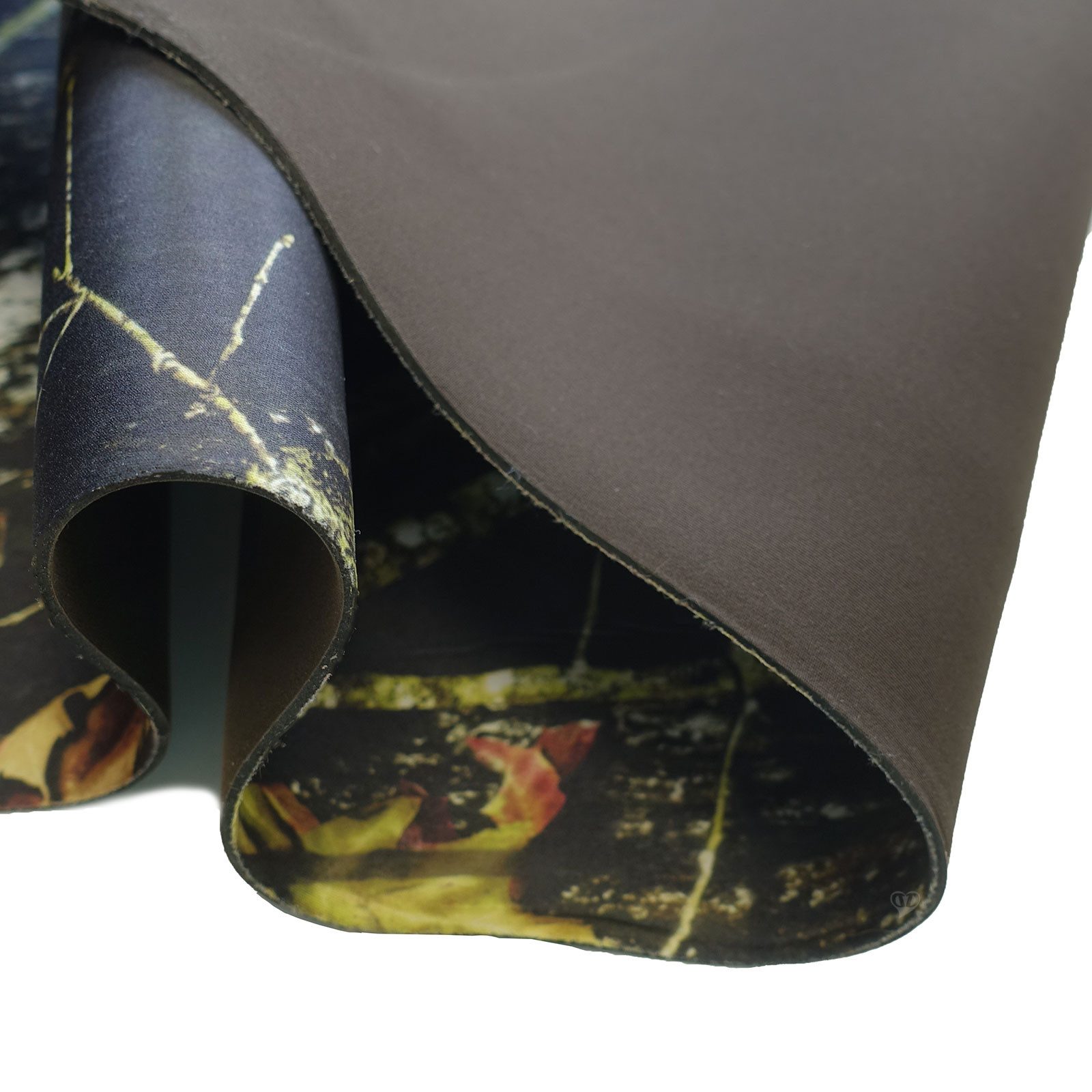 maDDma Stoff 0,5m Neopren Stoff Motivdruck Doubleface 3mm Stretch 135cm, Blätter