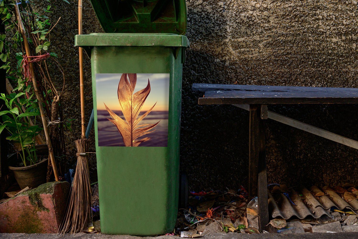 MuchoWow Wandsticker Fähre bei Sonnenuntergang Mülleimer-aufkleber, Container, Abfalbehälter Foto Mülltonne, Sticker, St), (1