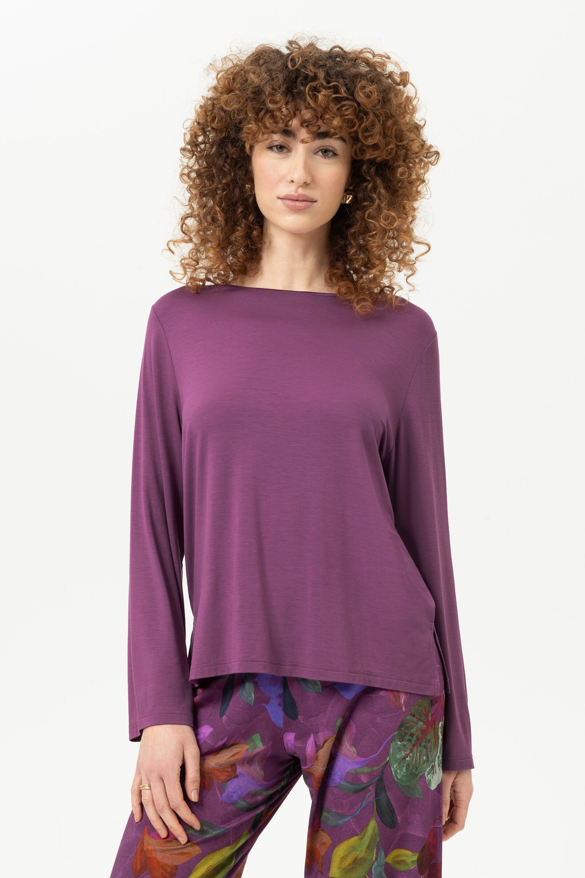 Mey Pyjamaoberteil Mey Langarm-Shirt Serie Pure Chic Uni T-Shirt (1-tlg) Premium Pyjamashirt, weiches Modal, Satin-Details