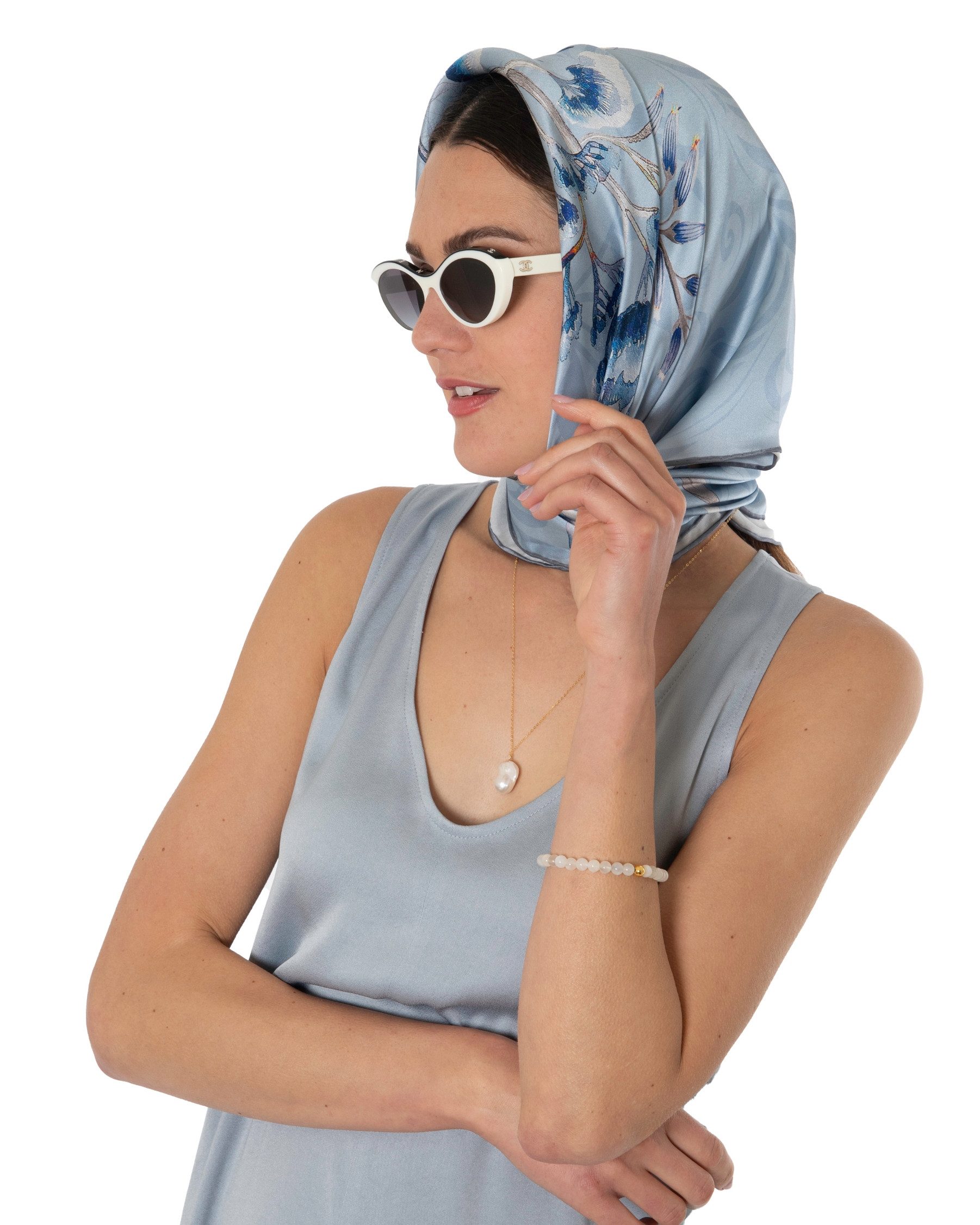 MayTree Seidentuch Premium quadratisch 86x86, Sommerblüte blau, (Stück), 10 günstig online kaufen