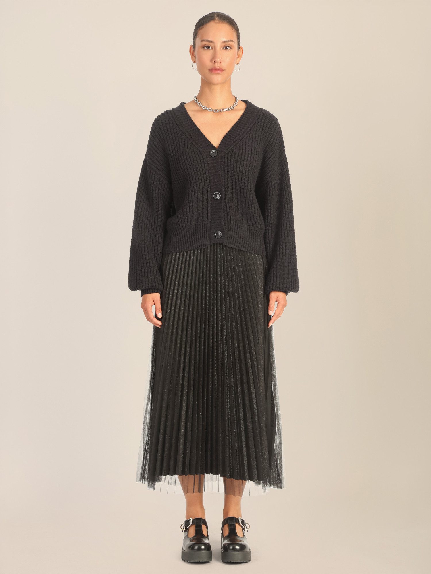 Apart Strickjacke mit Knopfleiste