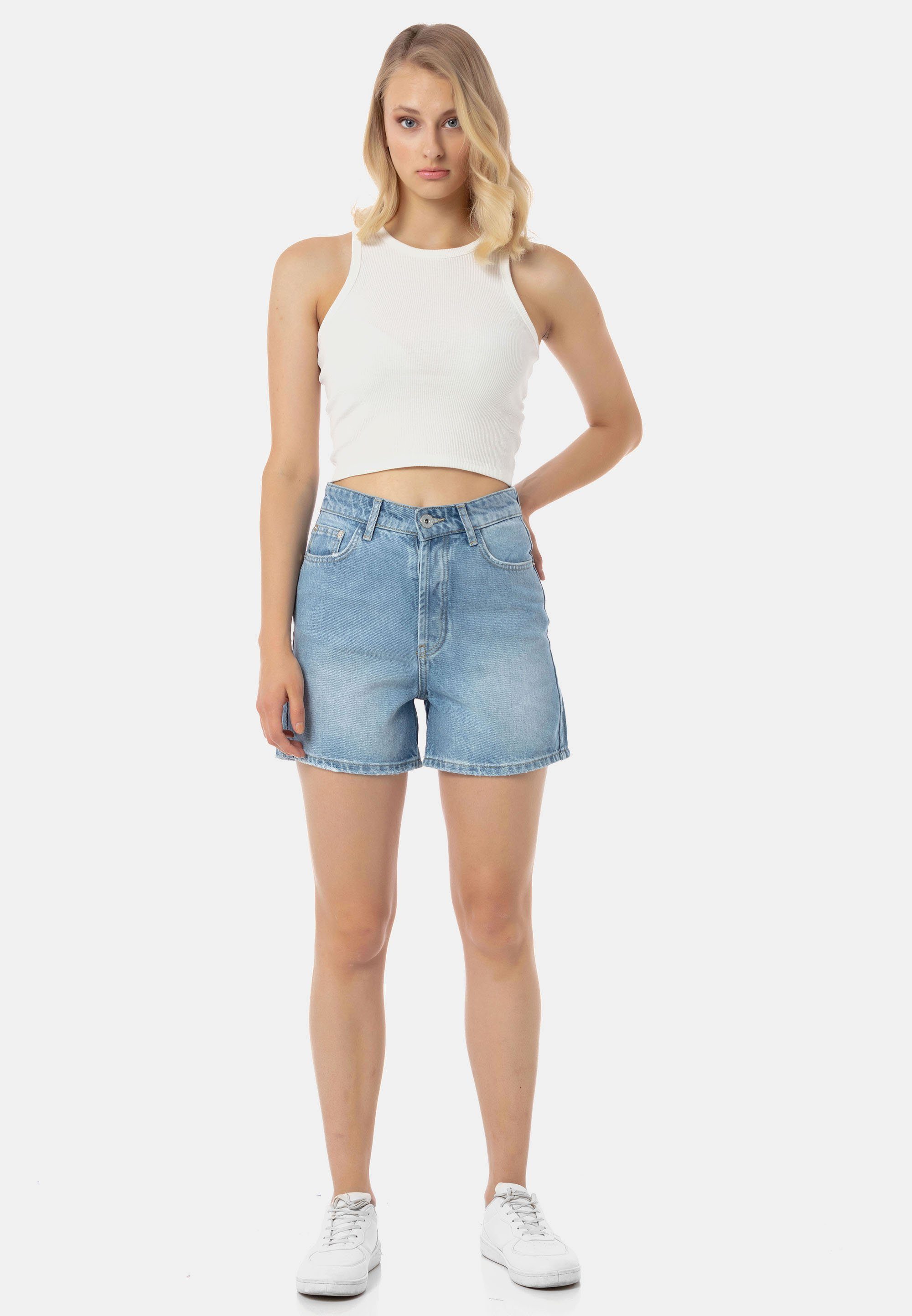 5-Pocket-Style klassischem Willenhall RedBridge hellblau mit Shorts