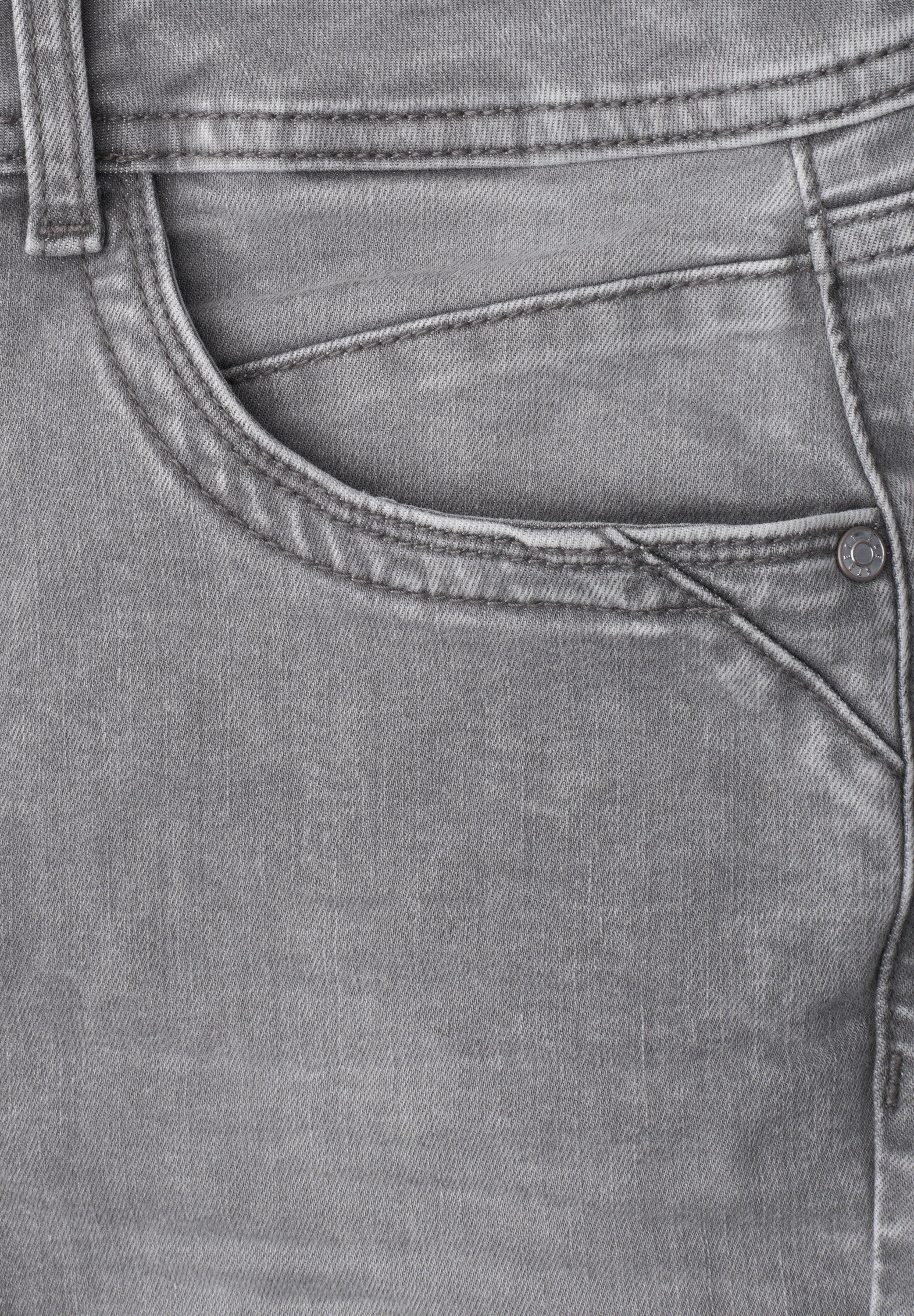 STREET ONE Comfort-fit-Jeans Middle Waist