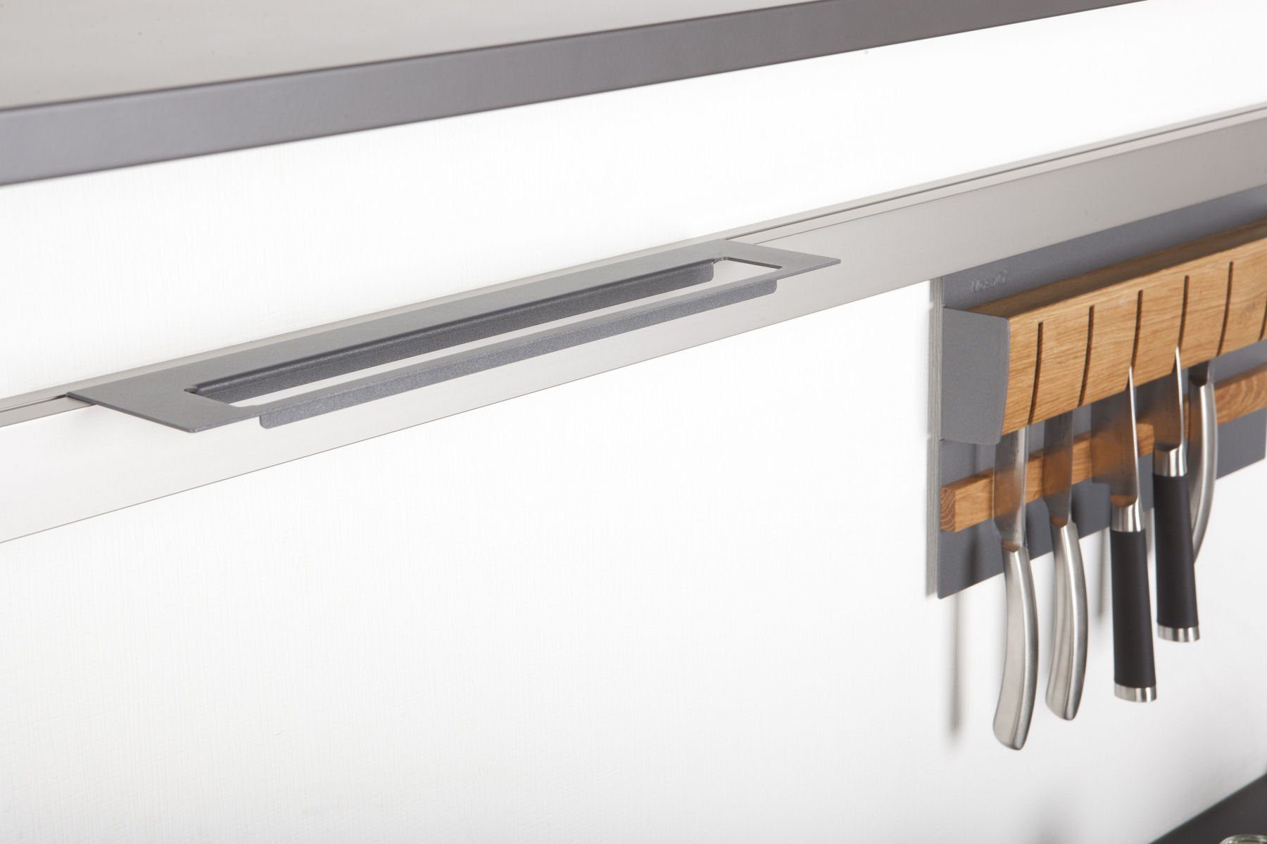 Kesseböhmer Küchenorganizer-Set Linero MosaiQ Küchen-Relingsystem Module Zubehör, Tuchleiste oben graphitschwarz