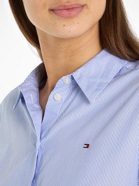 Tommy Hilfiger Shirtkleid ESSENTIAL STP KNEE SHIRT DRESS mit Logoprägung