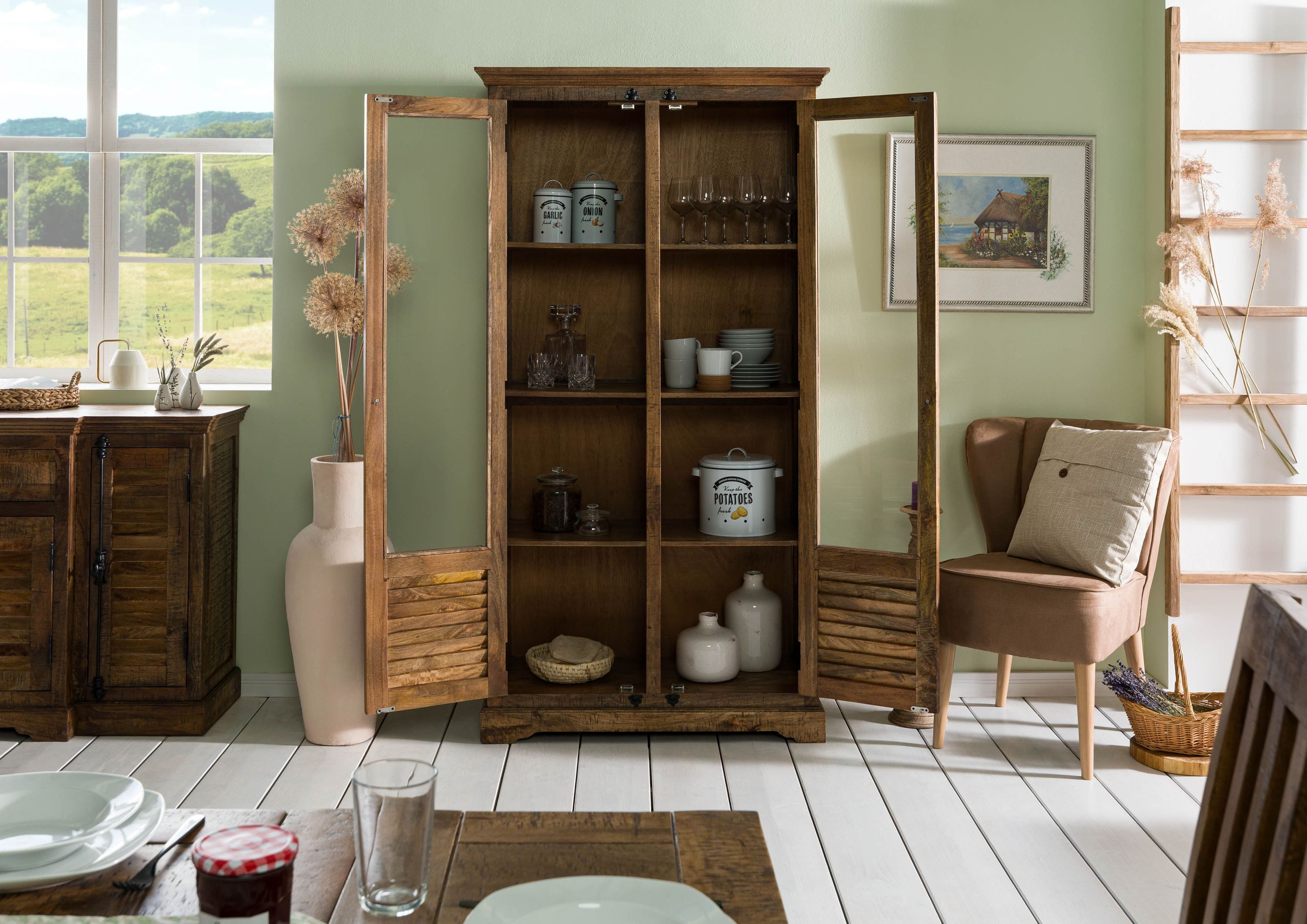 Massivmoebel24 Standvitrine RODEZ (Vitrine Mango 100x45x190 dunkelbraun geölt RODEZ #152) Vitrine Mango 100x45x190 dunkelbraun geölt RODEZ #152