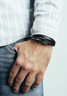 Akitsune Armband The Punisher Kunstleder Armband - Gold Schwarz 17cm