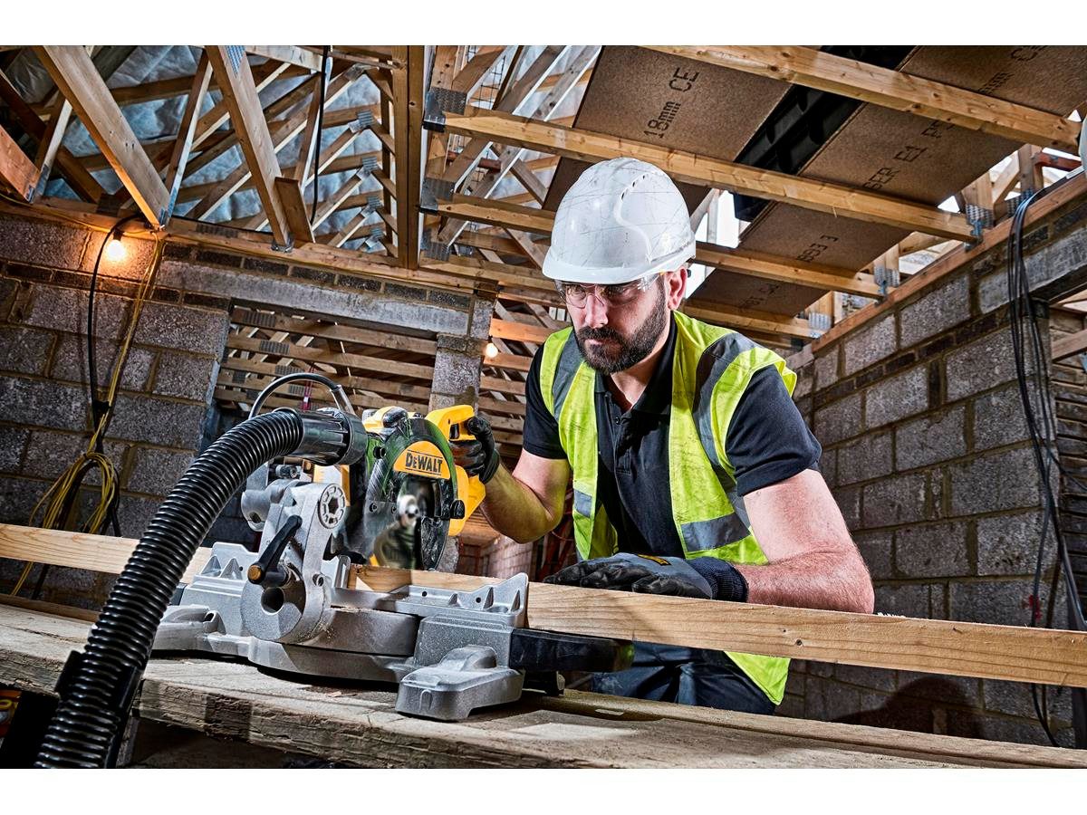 DeWalt Paneelsäge 216 mm, 1400 Watt, 1400 W, inkl. Sägeblatt-Ø: 216 mm mit 24 Zähnen