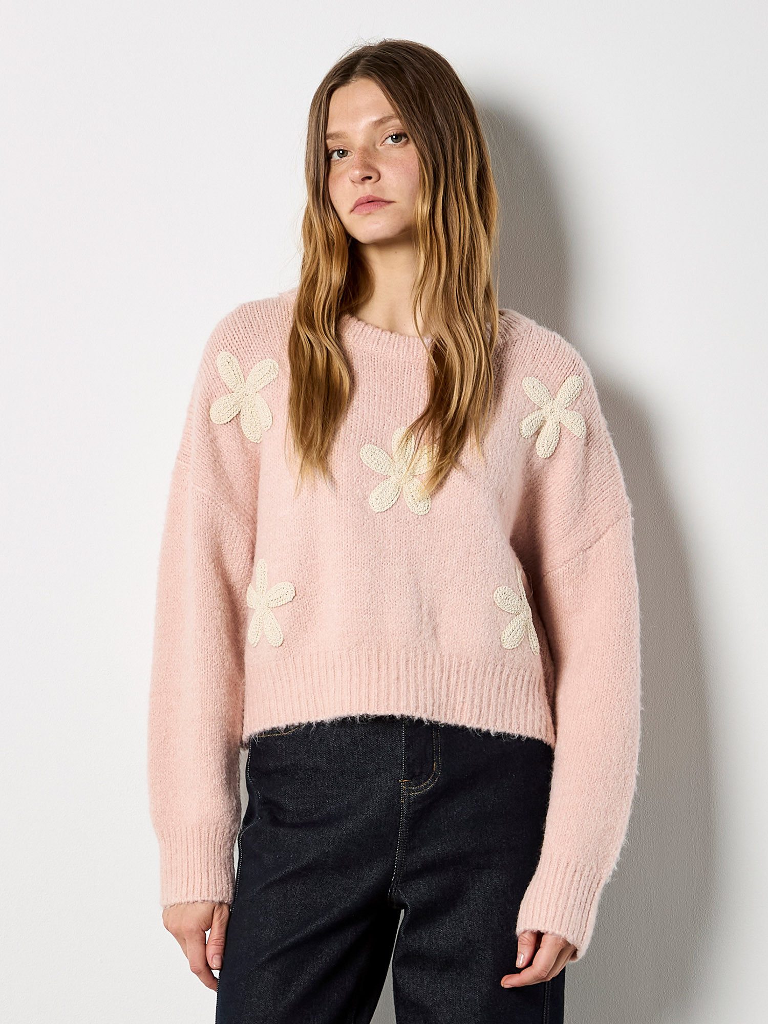 Apricot Strickpullover Strickpullover mit Gänseblümchen-Applikation
