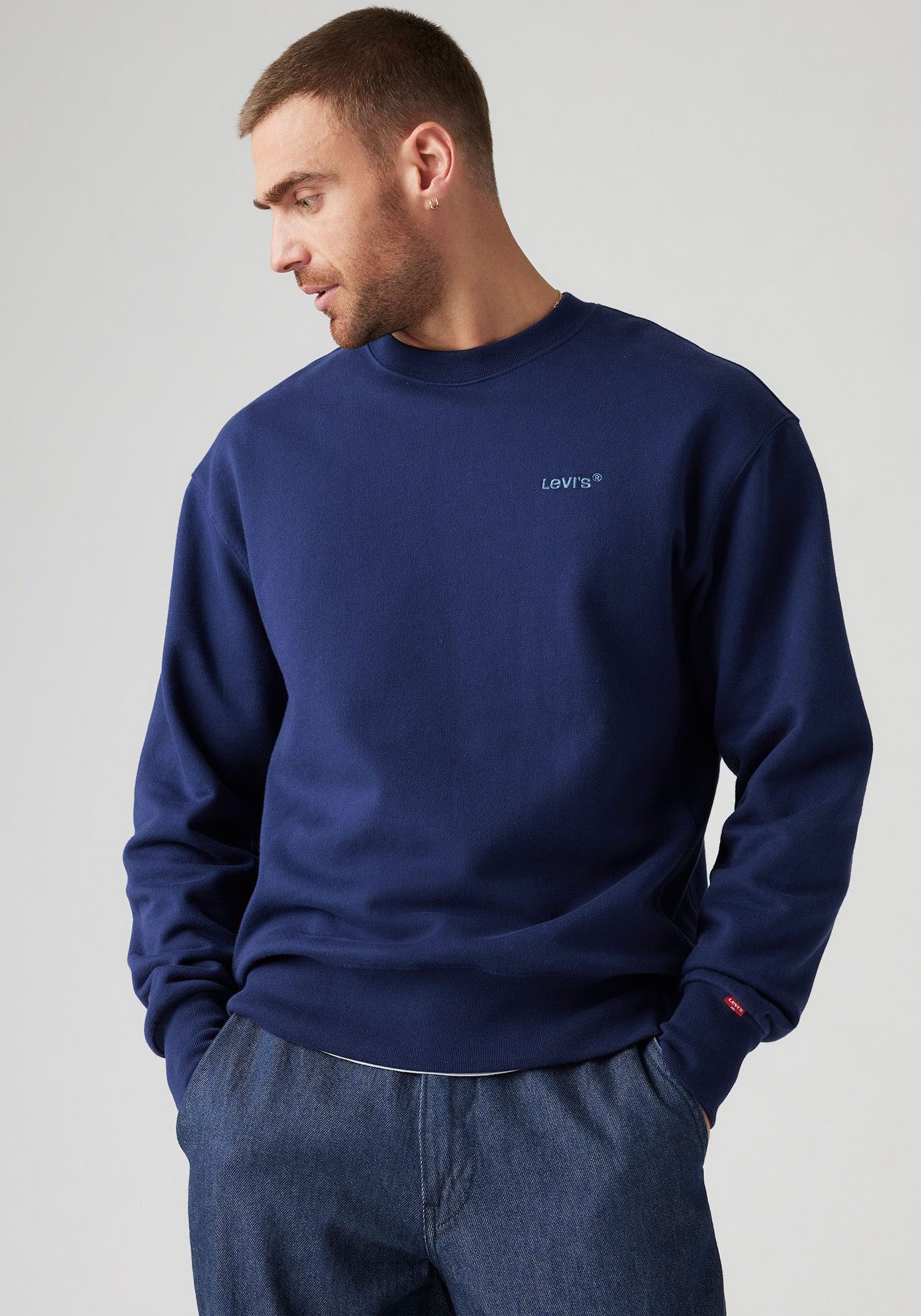 Levi's® Sweatshirt AUTHENTIC CREW mit Logostickerei günstig online kaufen