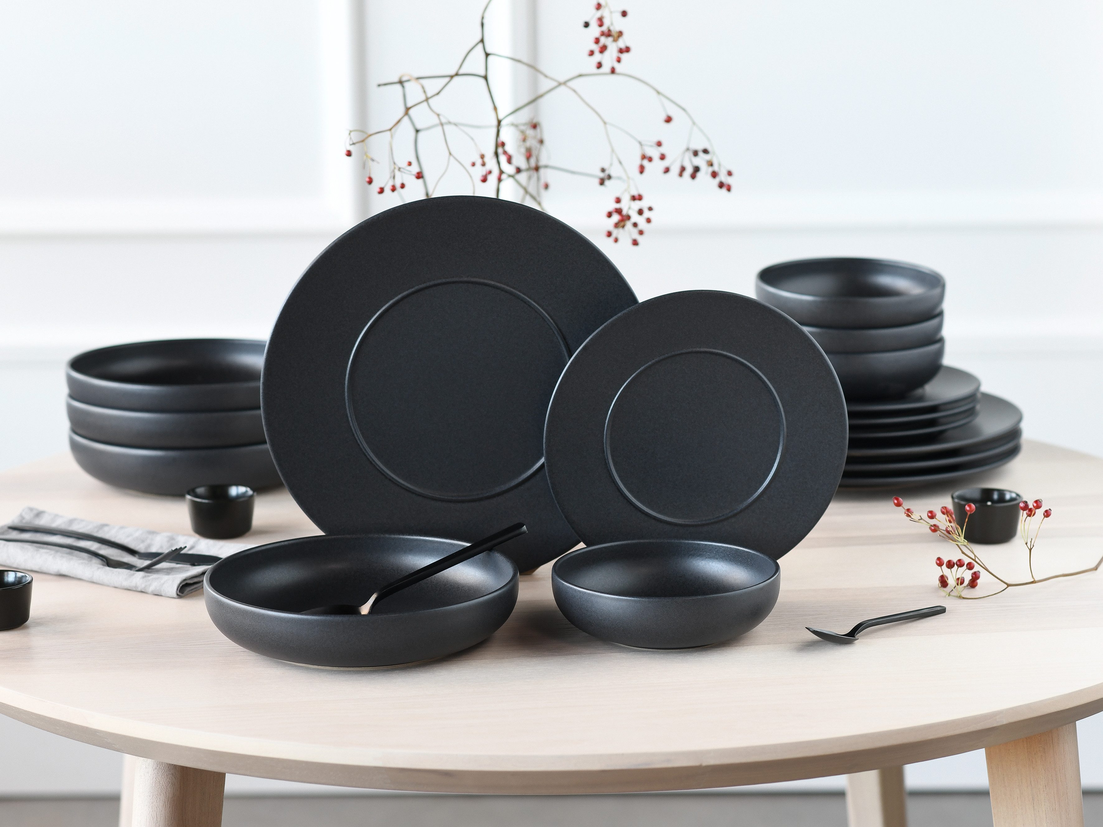CreaTable Teller-Set Unico, Teller Set 16-tlg. (16-tlg), 4 Personen, Steinzeug, Eleganter Flair, Breite Fahne, Edel