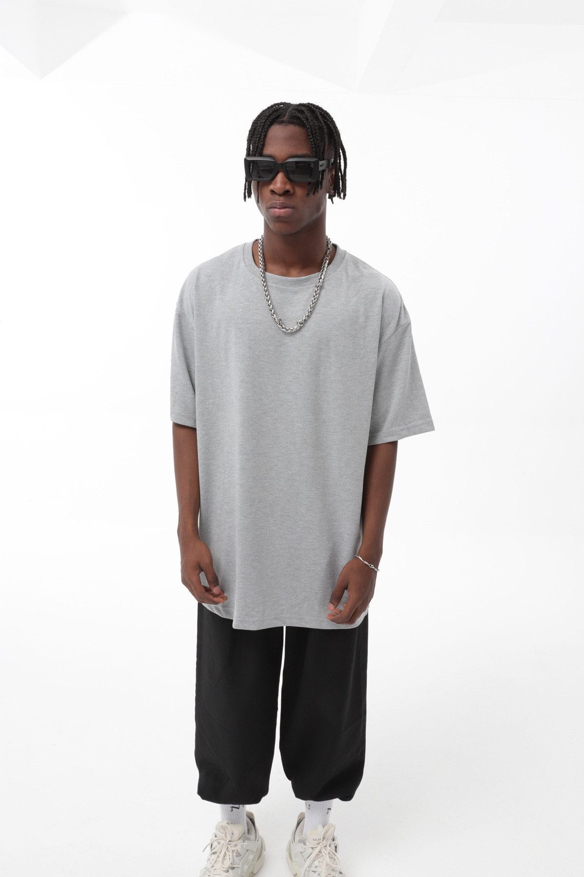 OSSY HOMER T-Shirt Basic Oversized T-Shirt mit Rundhals-Ausschnitt (1-tlg) aus Baumwolle, mit Rundhalsausschnitt