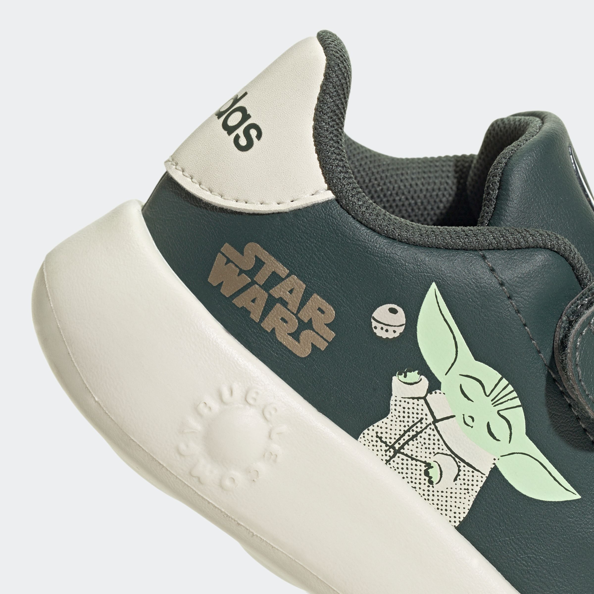 adidas Sportswear ADVANTAGE MANDALORIAN CF I Klettschuh Design auf den Spuren des adidas Stan Smith, für Kinder
