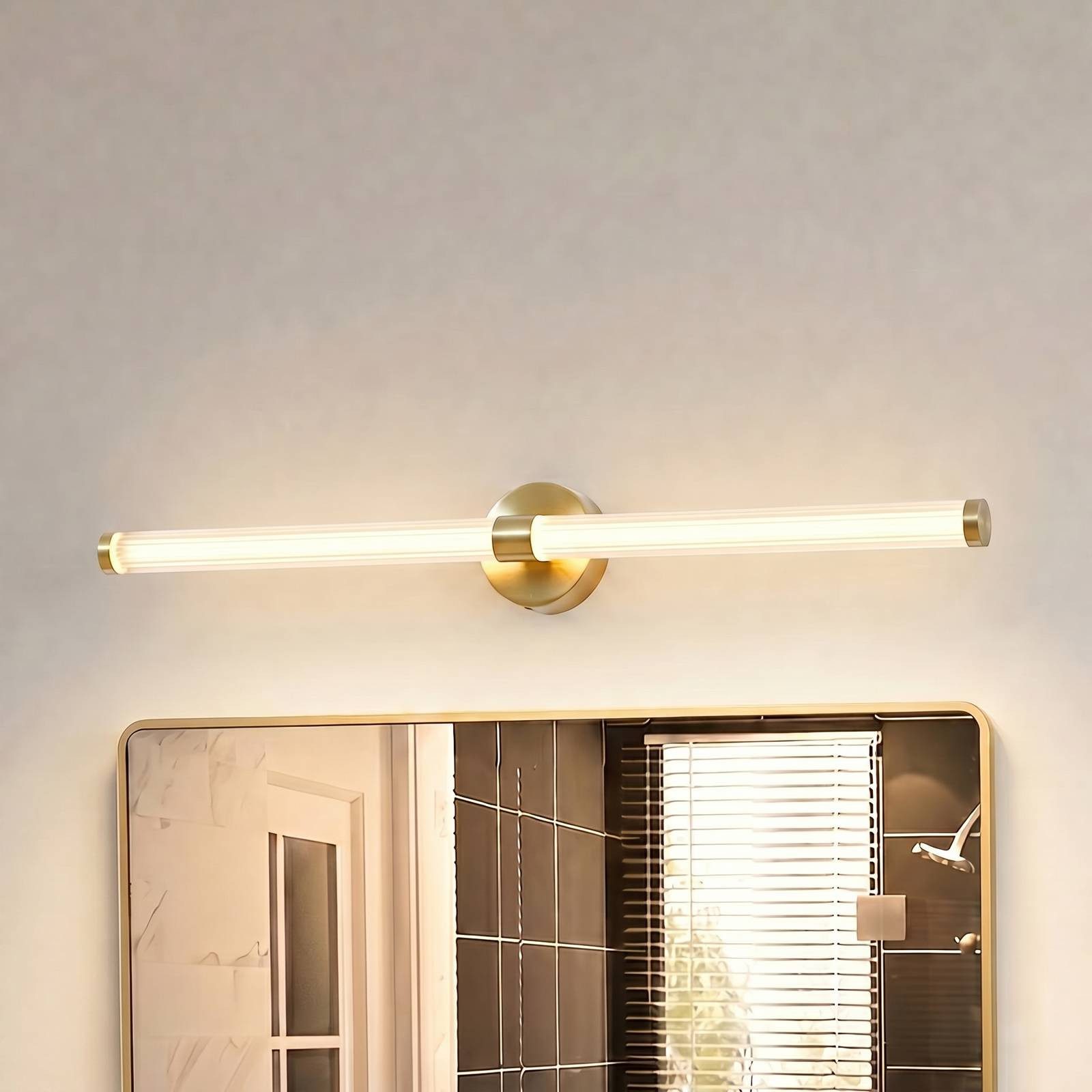 Lucande Wandleuchte Melisa, LED, Glas Gold / Messing Farbwechsel warmweiß / tageslicht IP44, Farbwechsel warmweiß / tageslicht