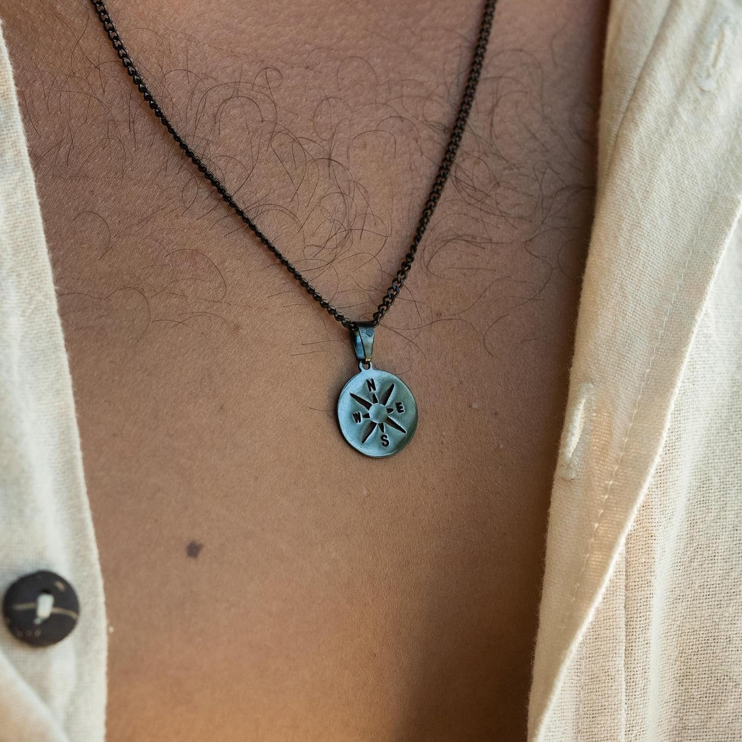 Made by Nami Kette mit Anhänger Edelstahl Halskette Herren mit Komopass Kom günstig online kaufen